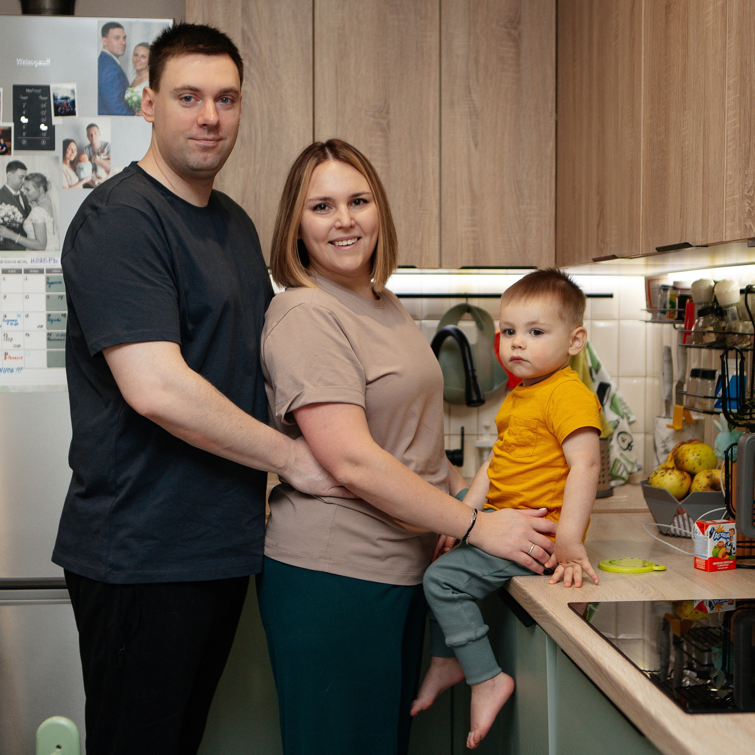 Роман и его семья