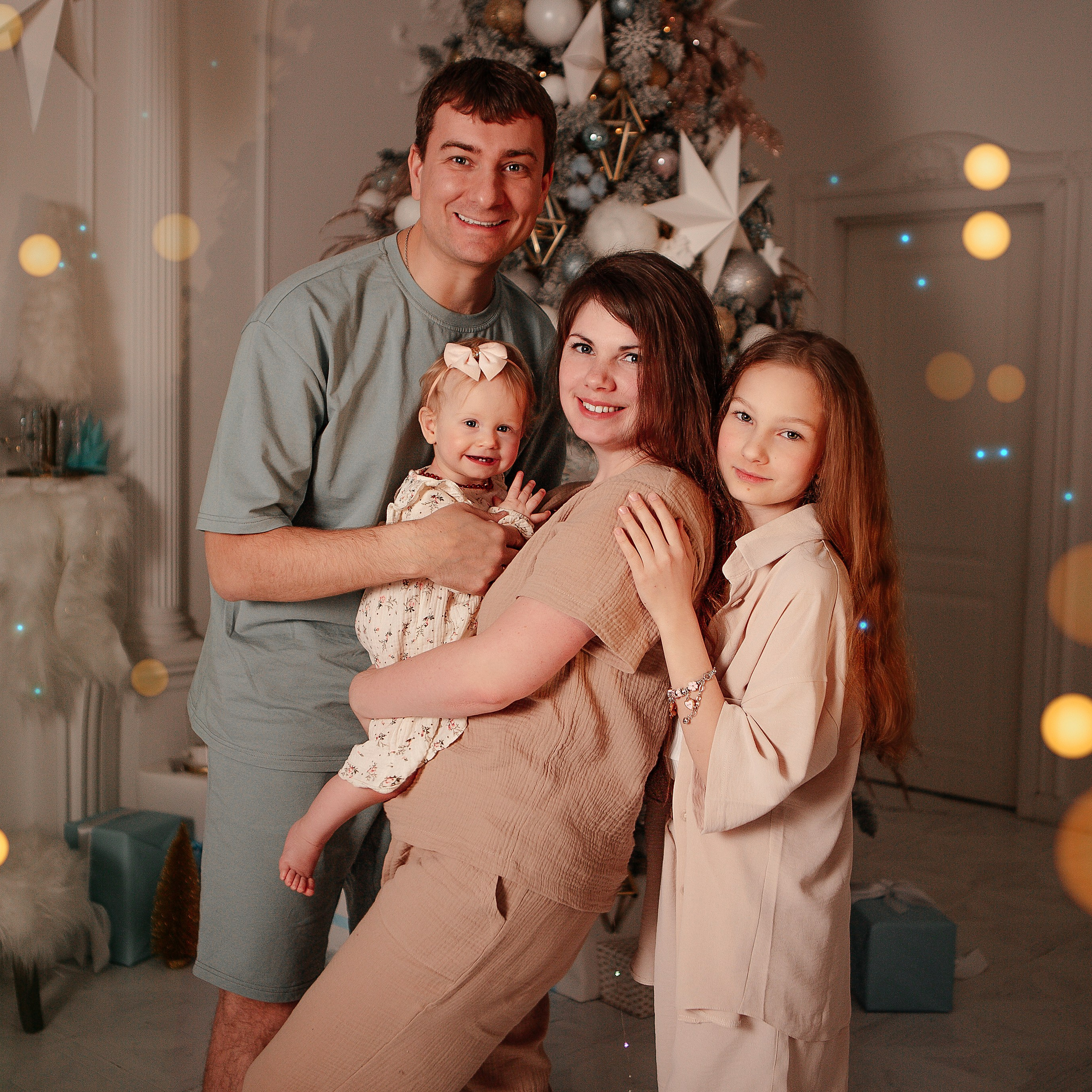 Ольга с&nbsp;семьей