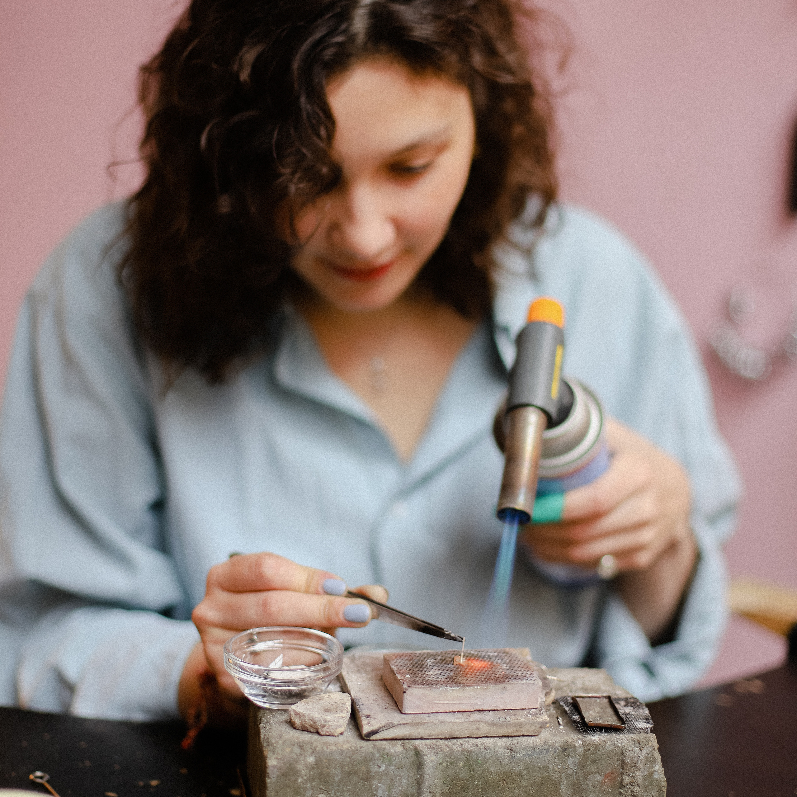 Юля — ювелир