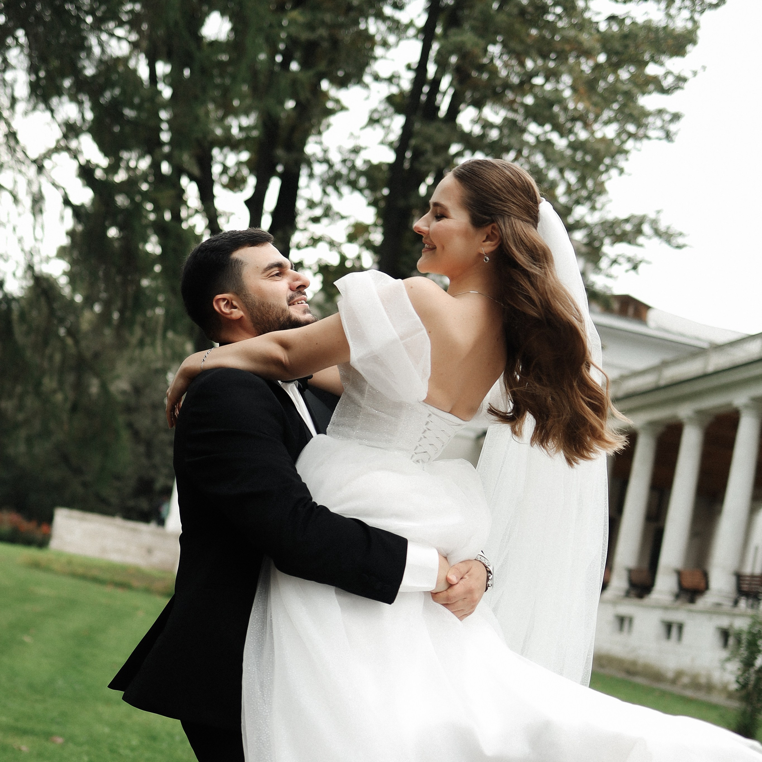 А. + Э. Роспись и прогулка в усадьбе Остафьево