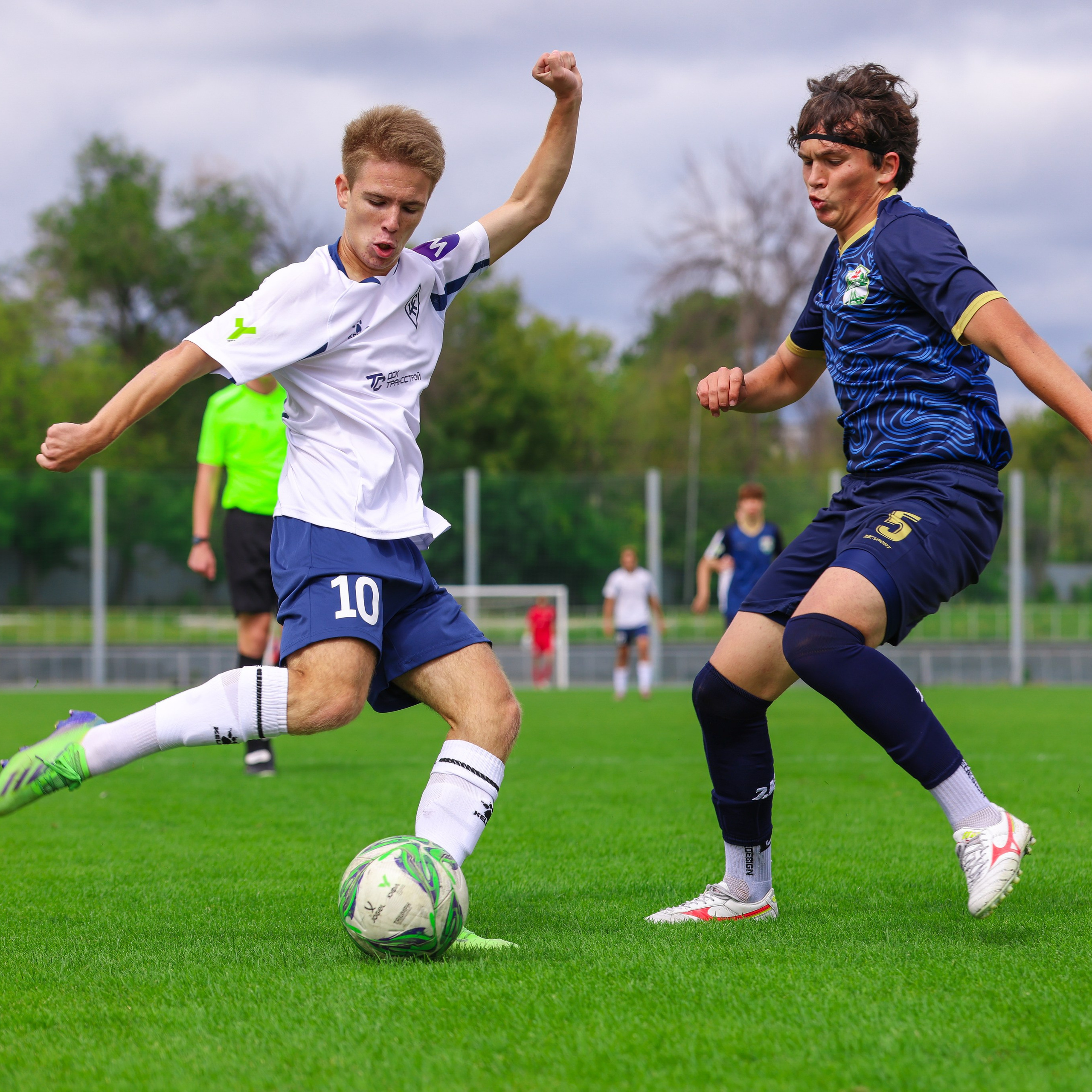 Юношеская футбольная лига U-16. Крылья Советов — Казань