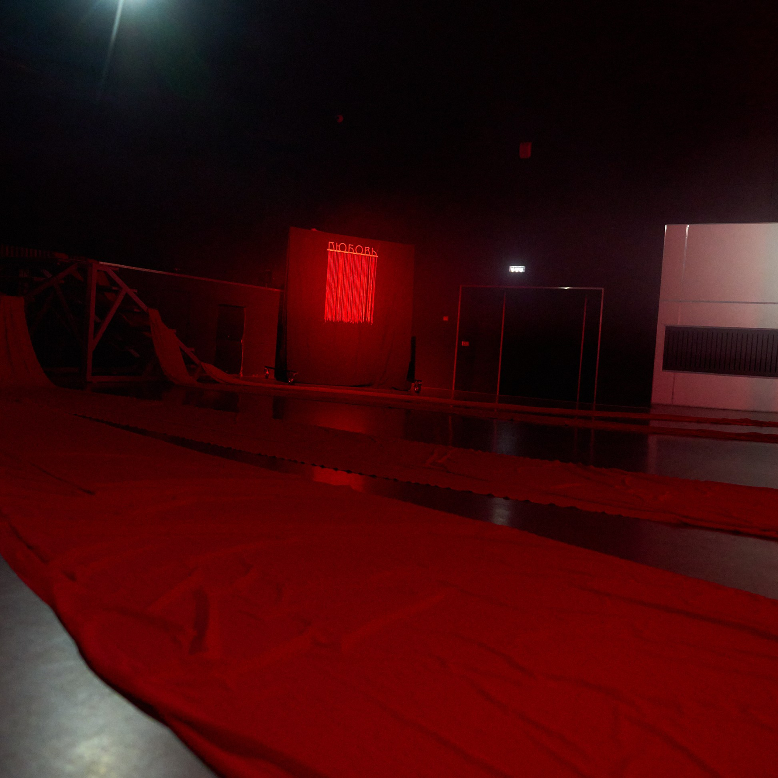 Спектакль «Да» МТБЦ Пилот. Александр Сазонов Красноярск