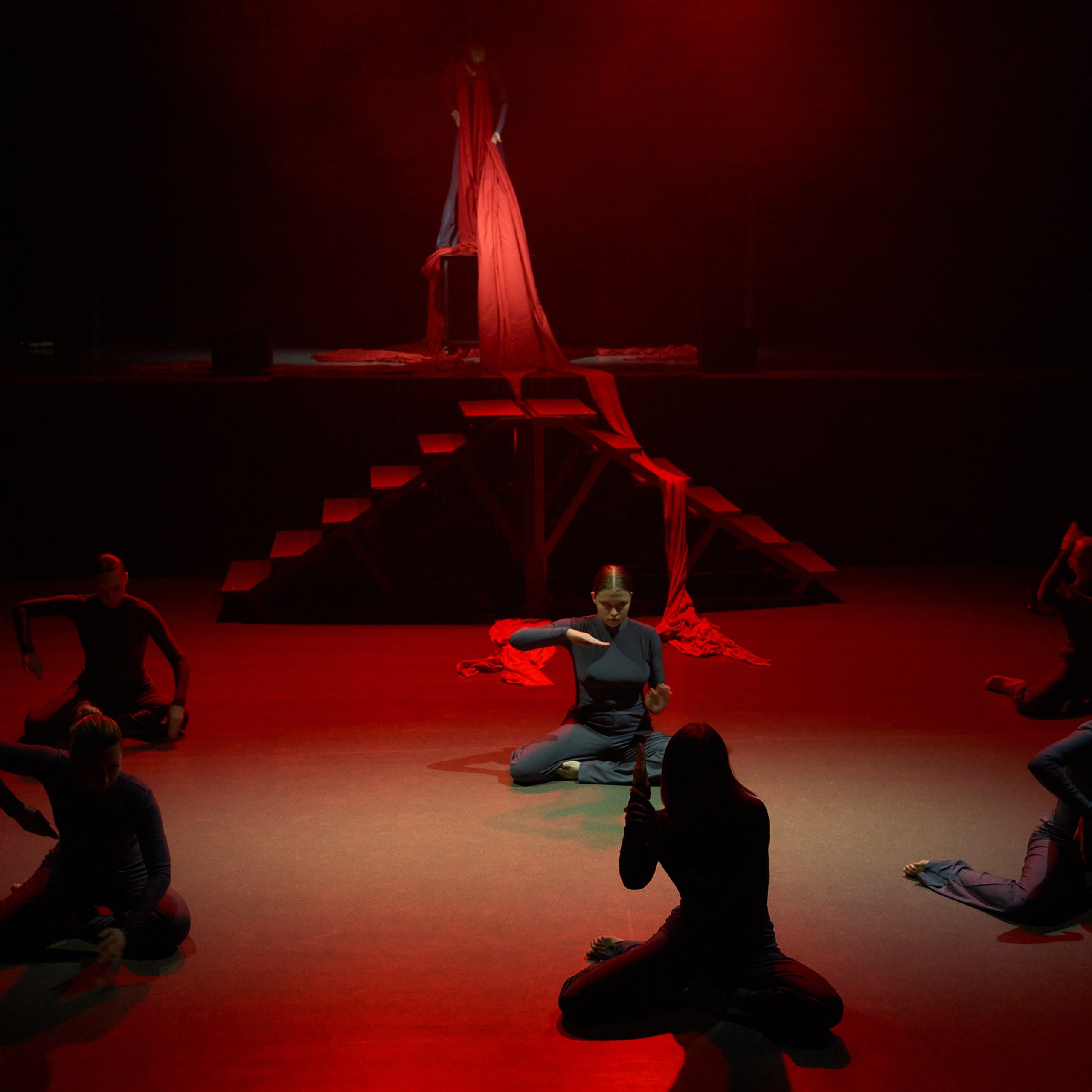 Спектакль «Да» МТБЦ Пилот. Александр Сазонов Красноярск