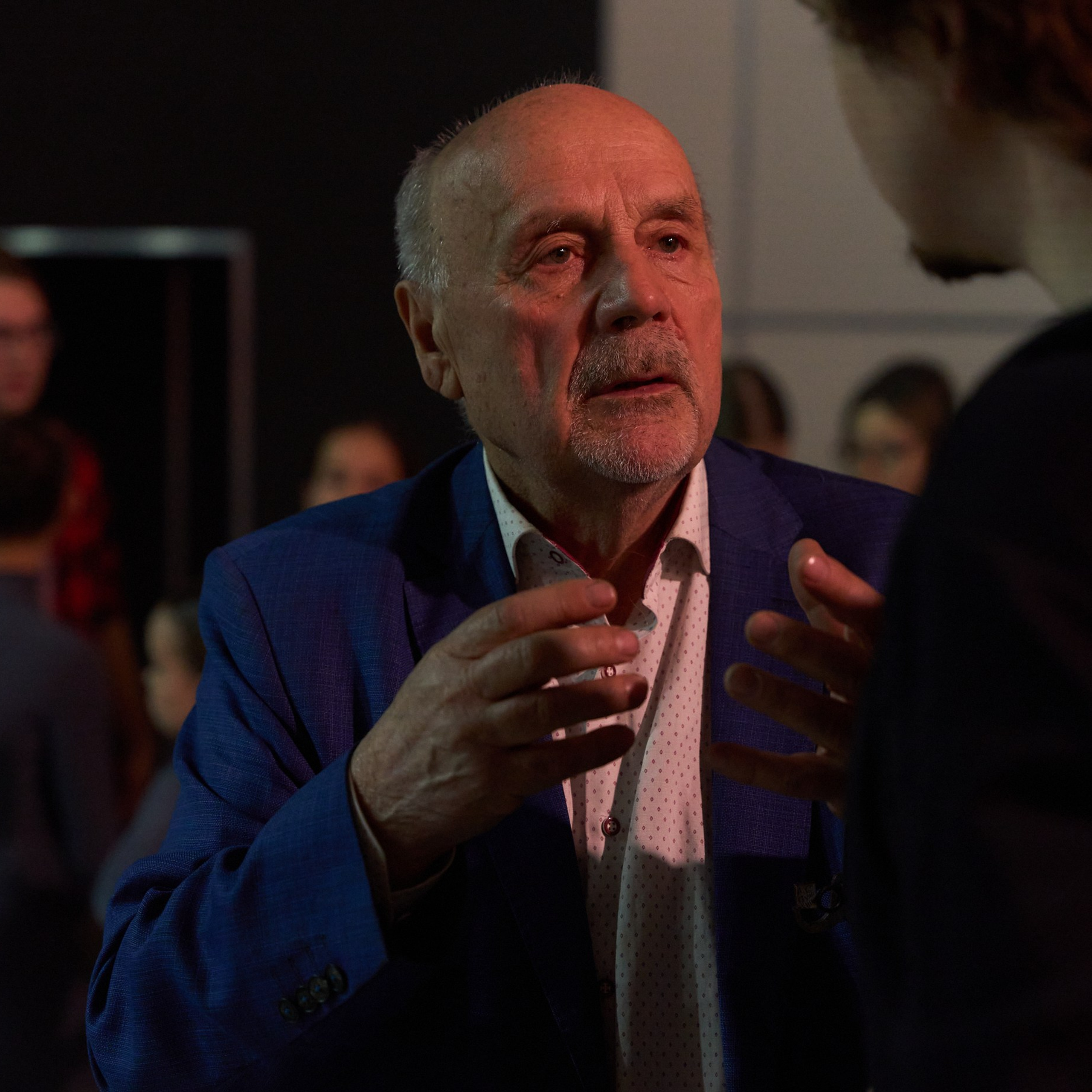 Спектакль «Да» МТБЦ Пилот. Александр Сазонов Красноярск