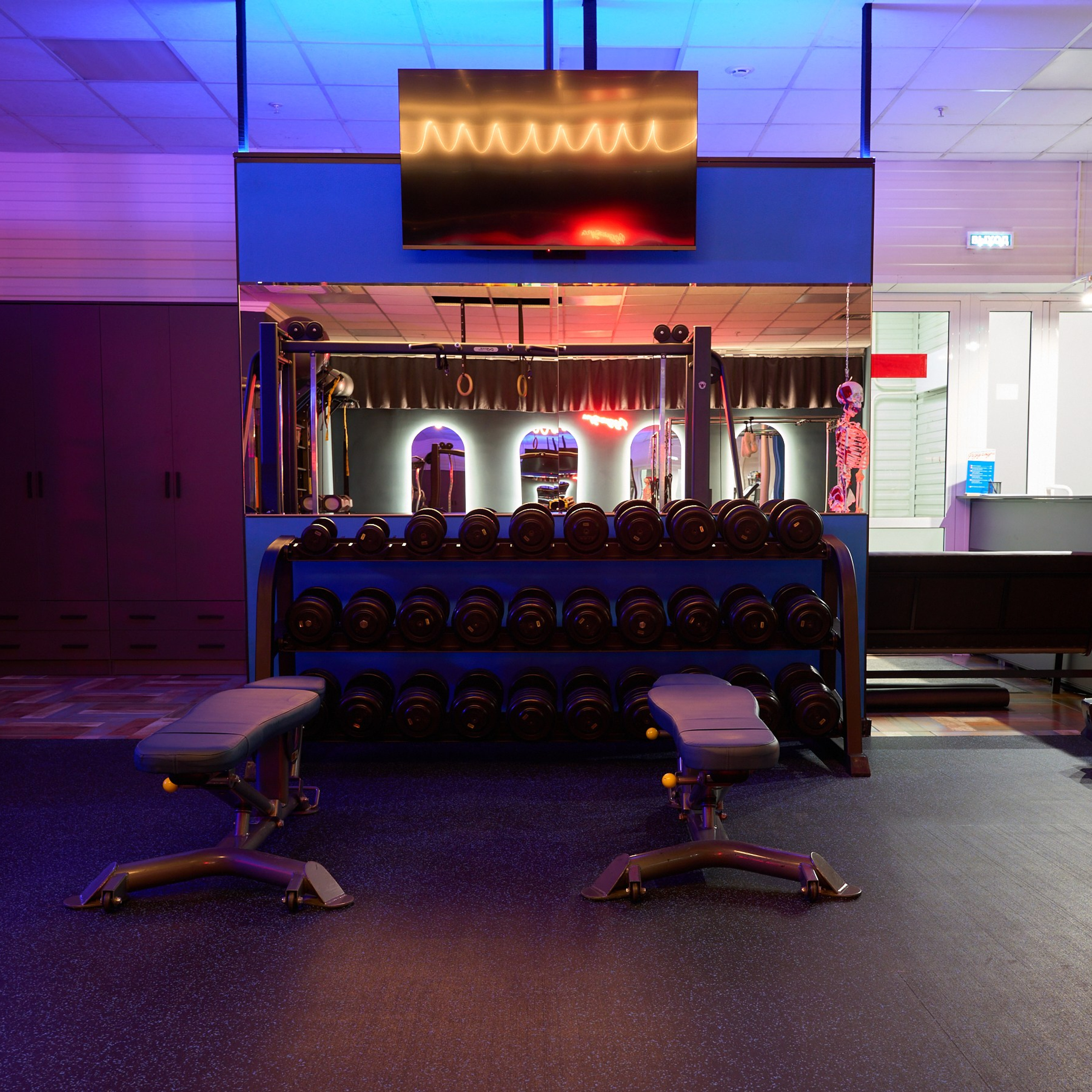 Студия персонального фитнеса «Физкультура». Александр Сазонов Красноярск