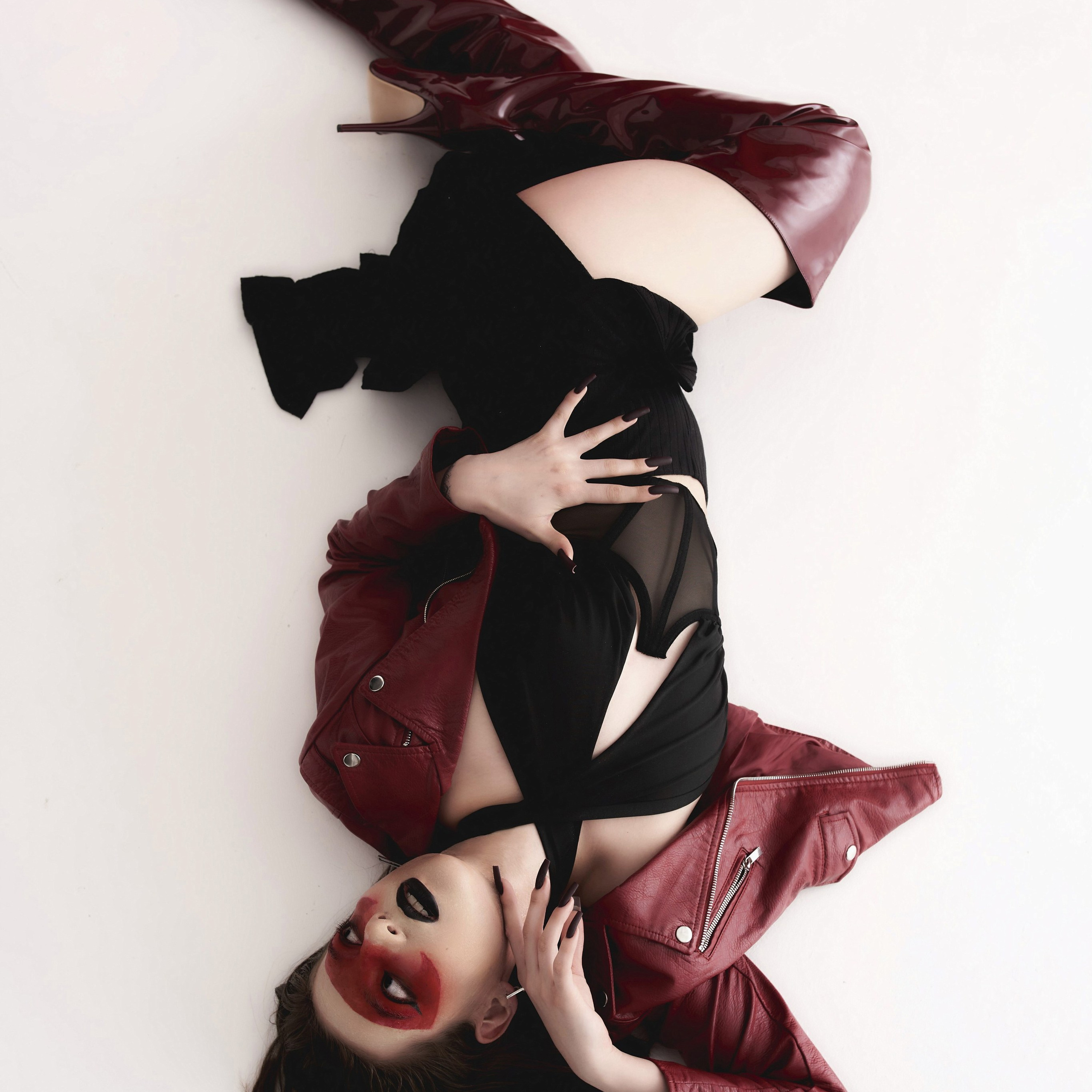 Red Red Red. Александр Сазонов Красноярск