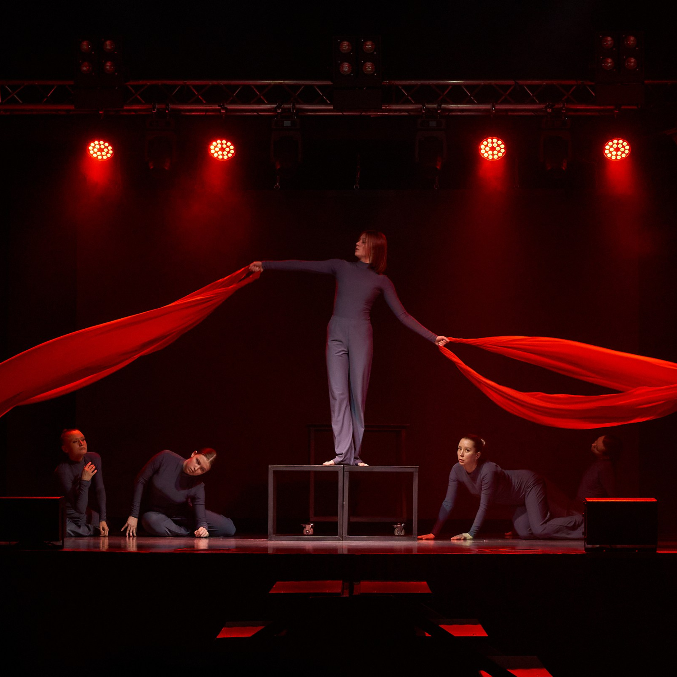 Спектакль «Да» МТБЦ Пилот. Александр Сазонов Красноярск