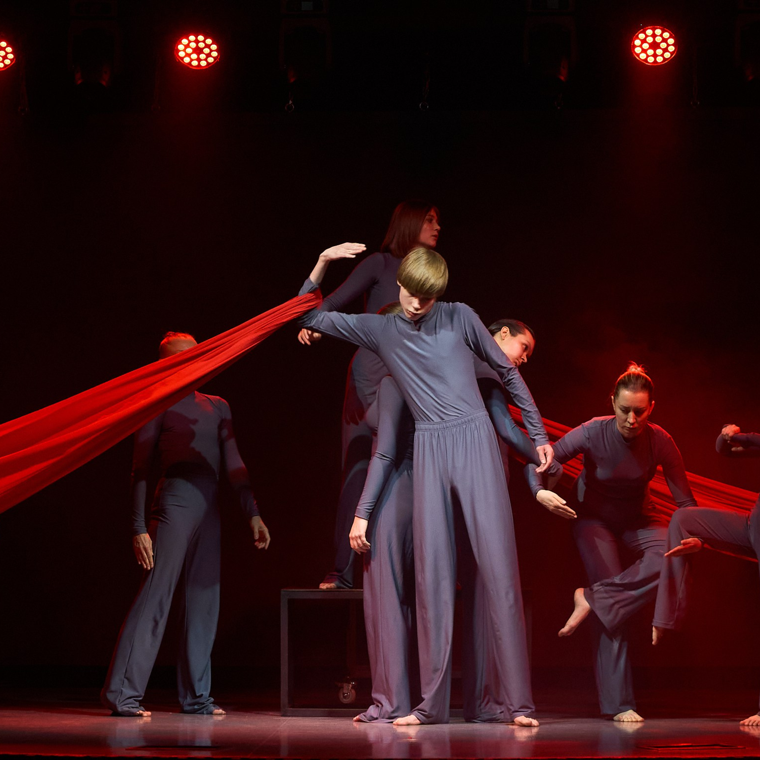 Спектакль «Да» МТБЦ Пилот. Александр Сазонов Красноярск