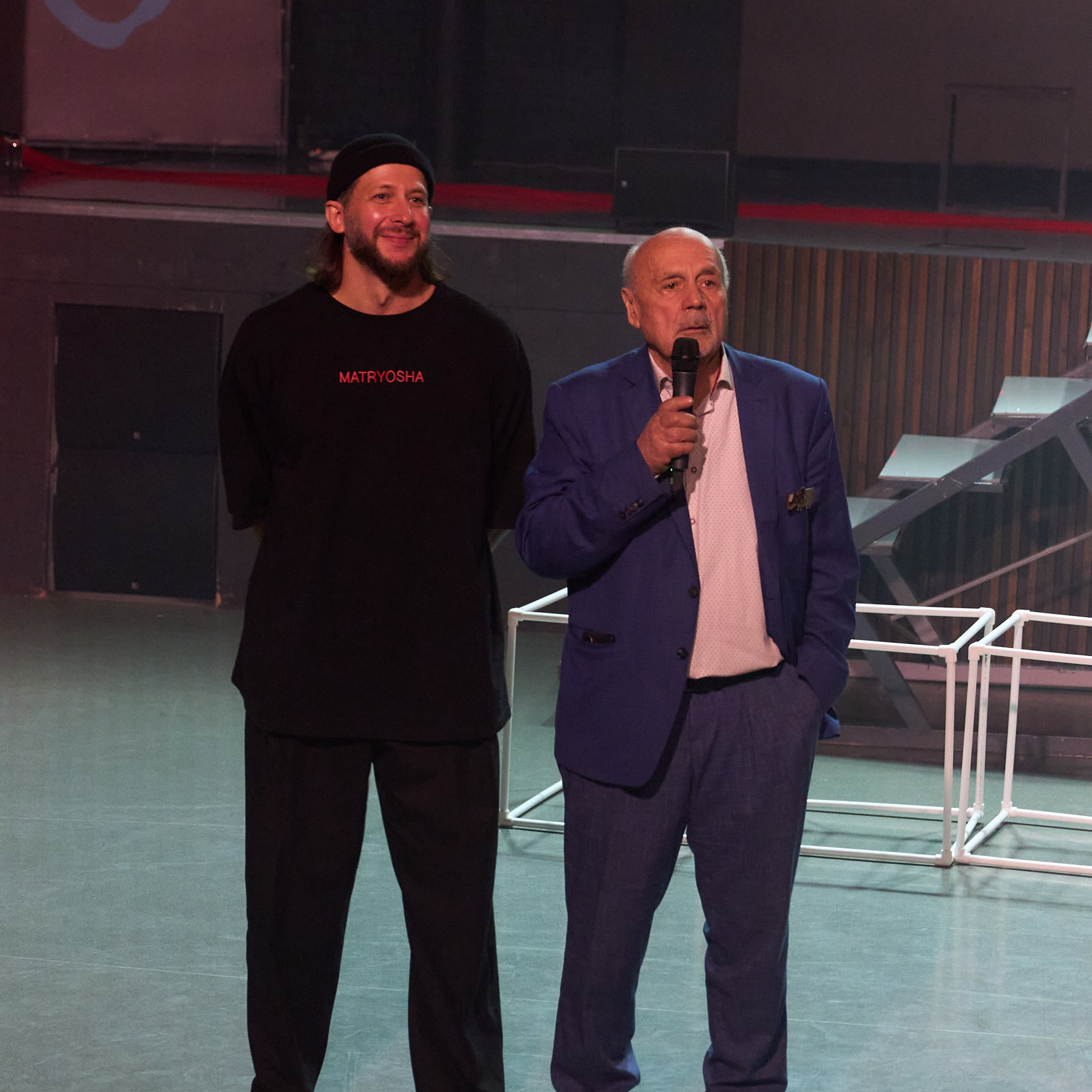 Спектакль «Да» МТБЦ Пилот. Александр Сазонов Красноярск