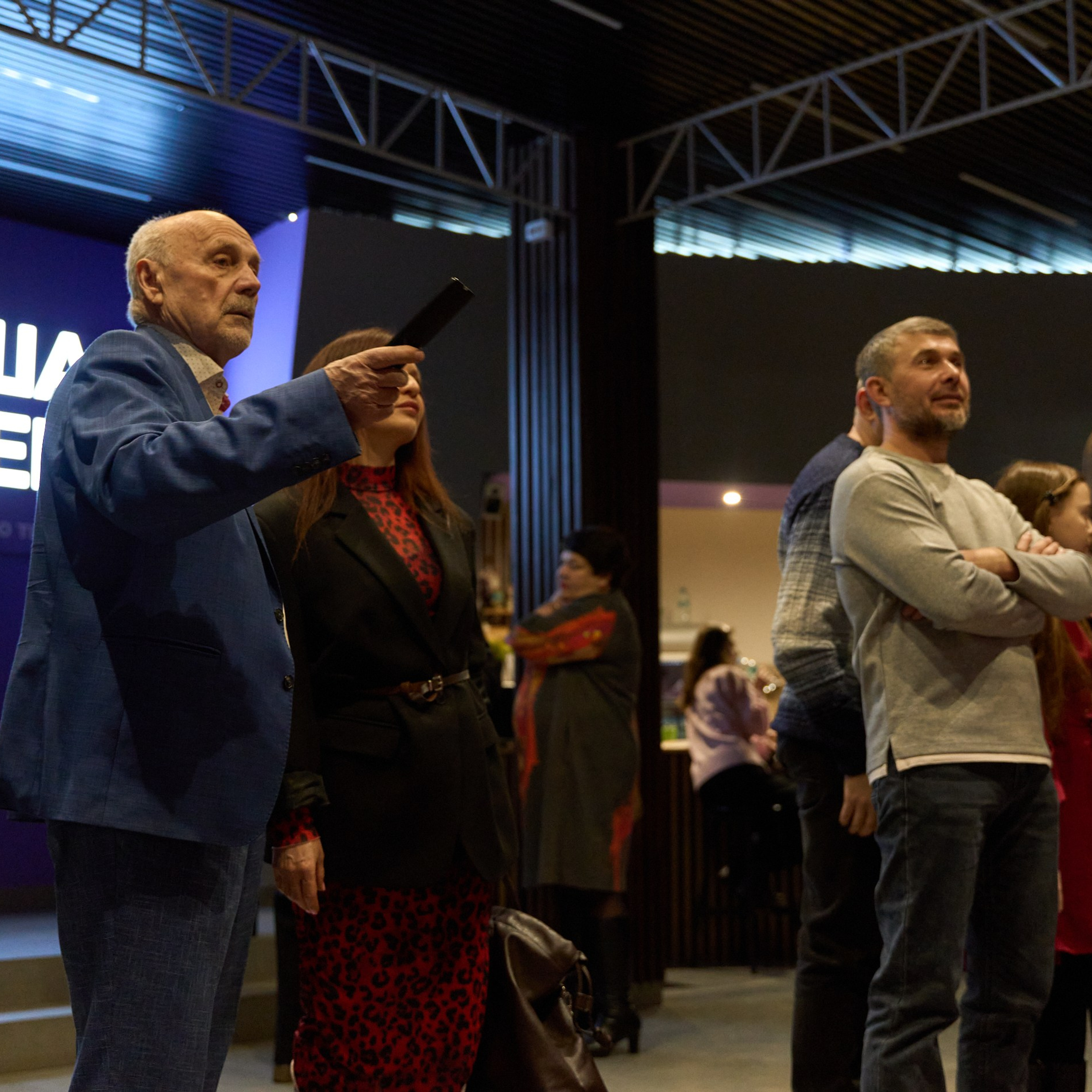 Спектакль «Да» МТБЦ Пилот. Александр Сазонов Красноярск