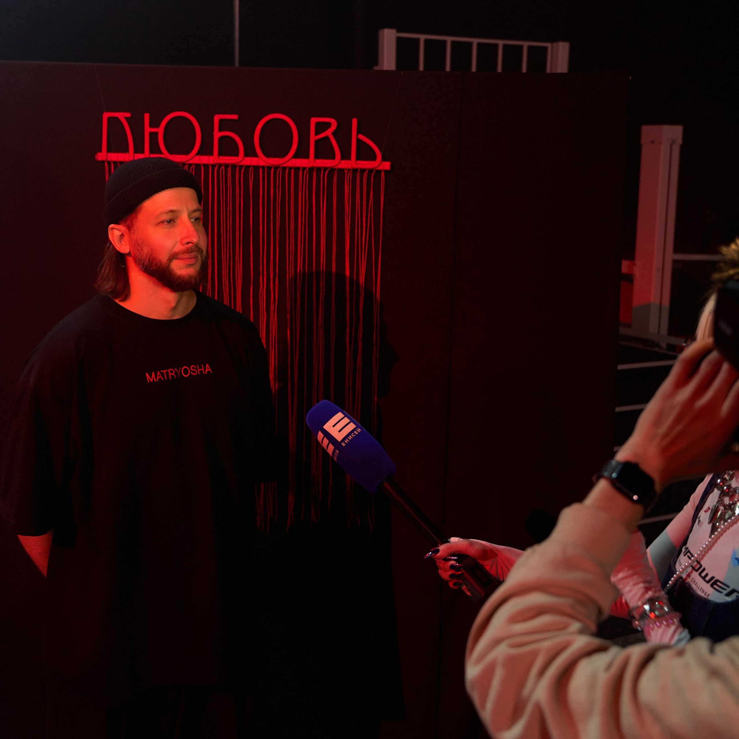 Спектакль «Да» МТБЦ Пилот. Александр Сазонов Красноярск