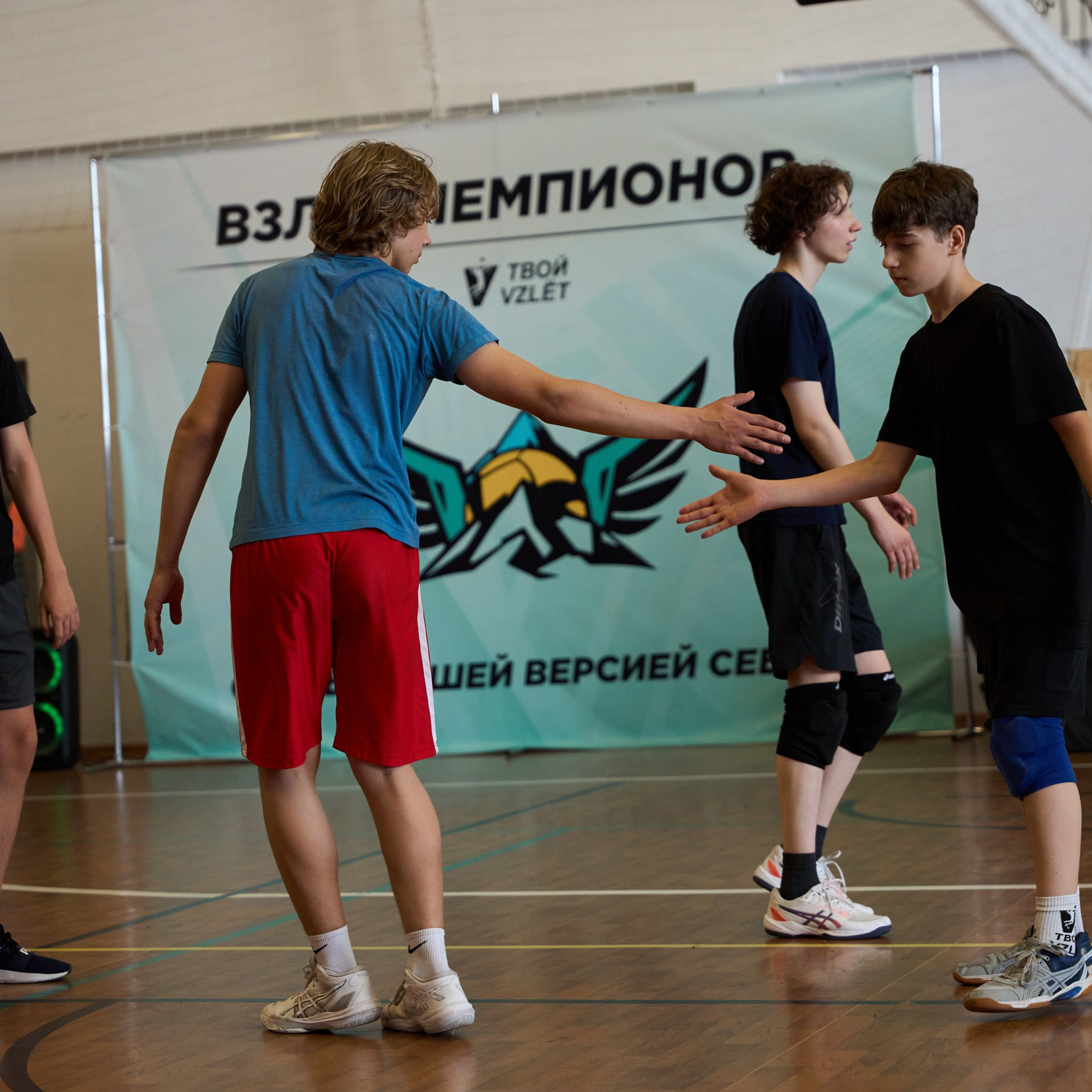 Волейбол мужчины. Александр Сазонов Красноярск