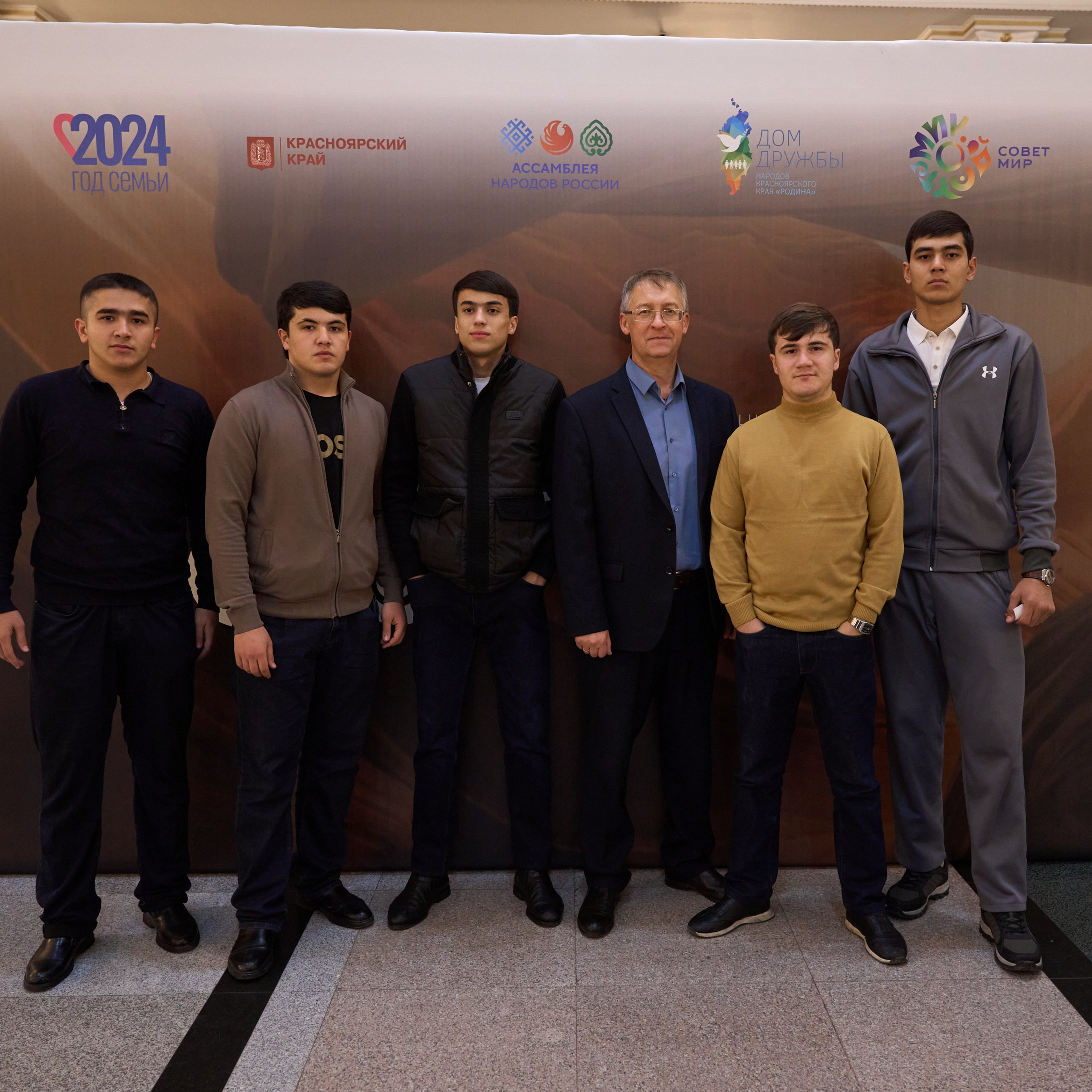 Азия Сибирь | Красноярск. Александр Сазонов Красноярск