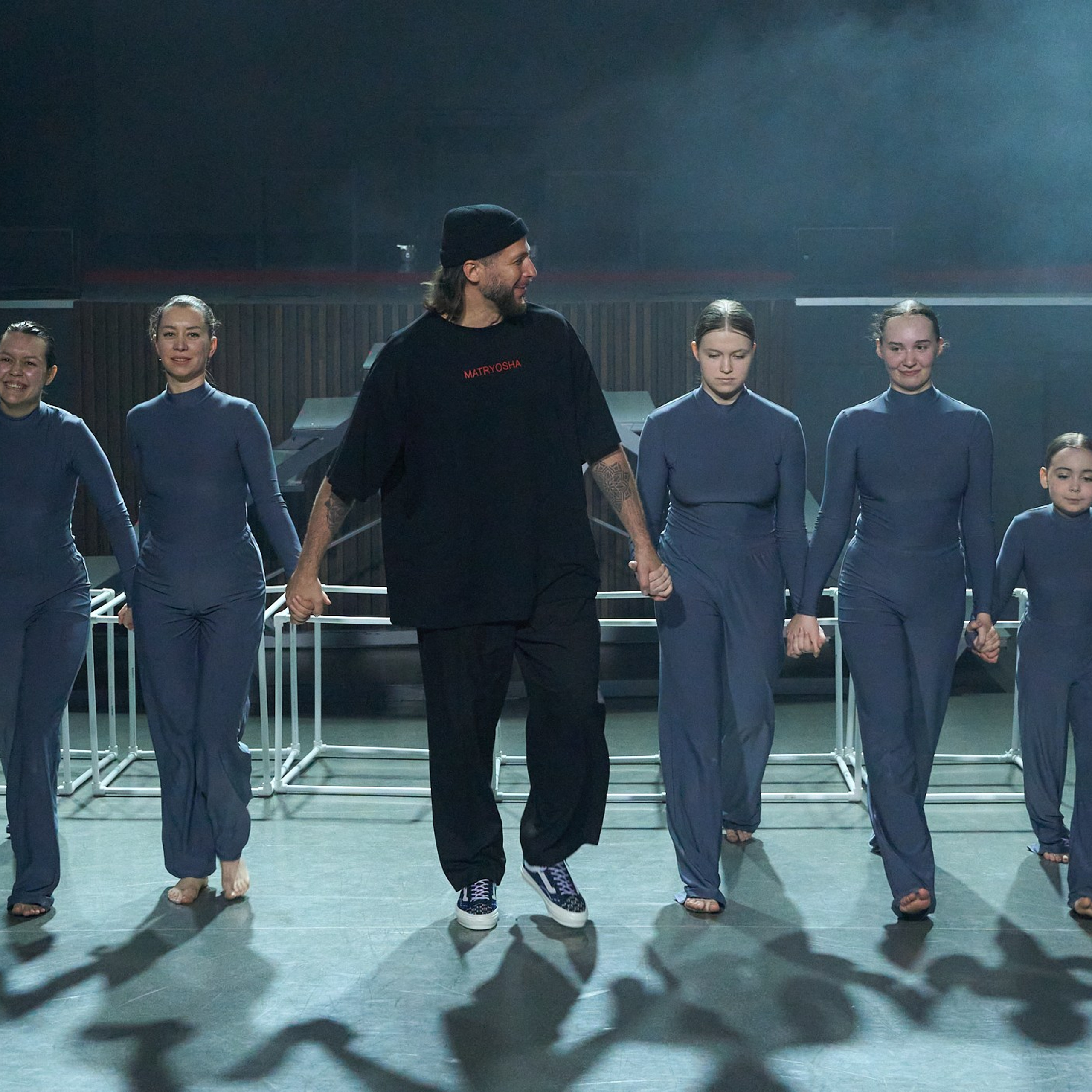 Спектакль «Да» МТБЦ Пилот. Александр Сазонов Красноярск