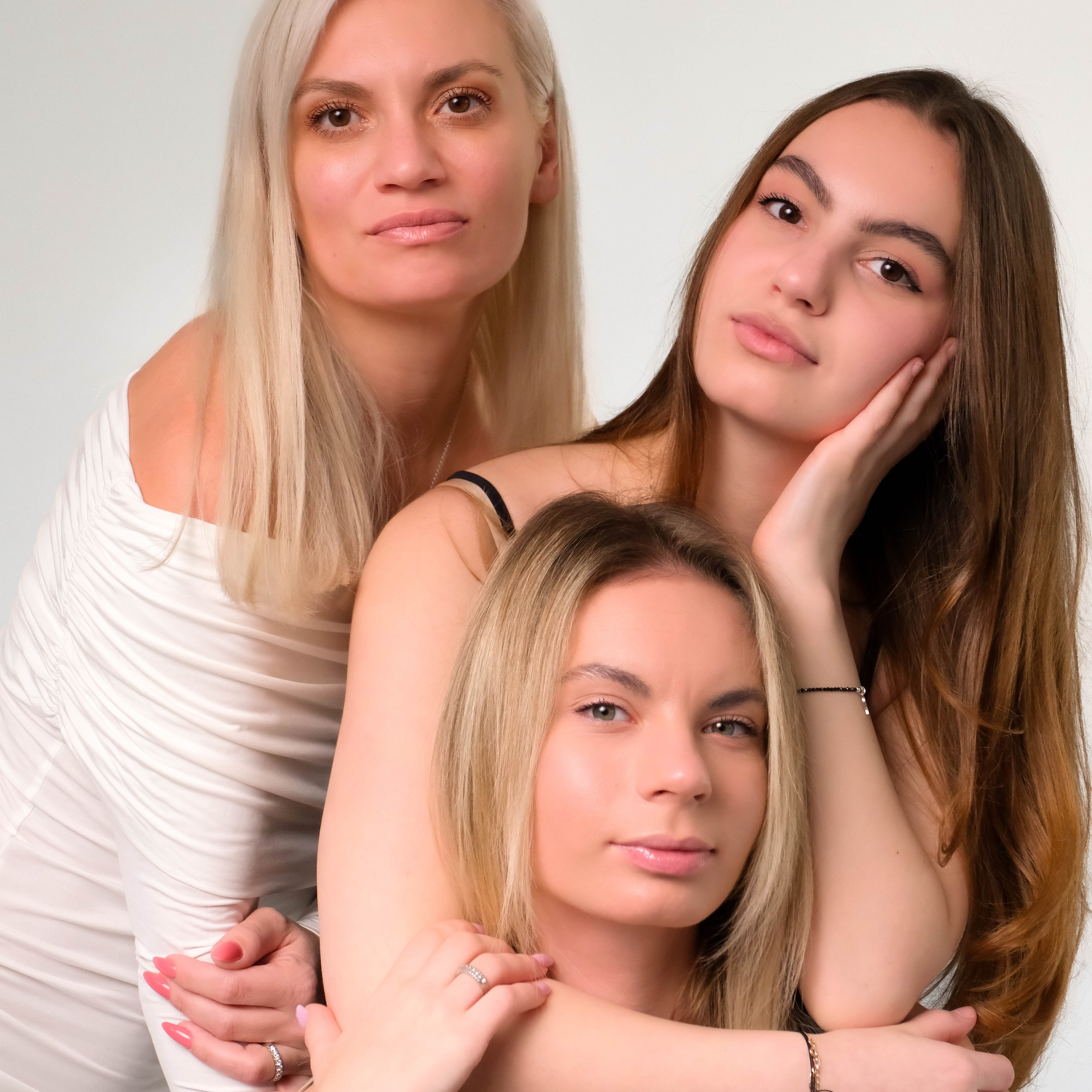 Мама и дочки