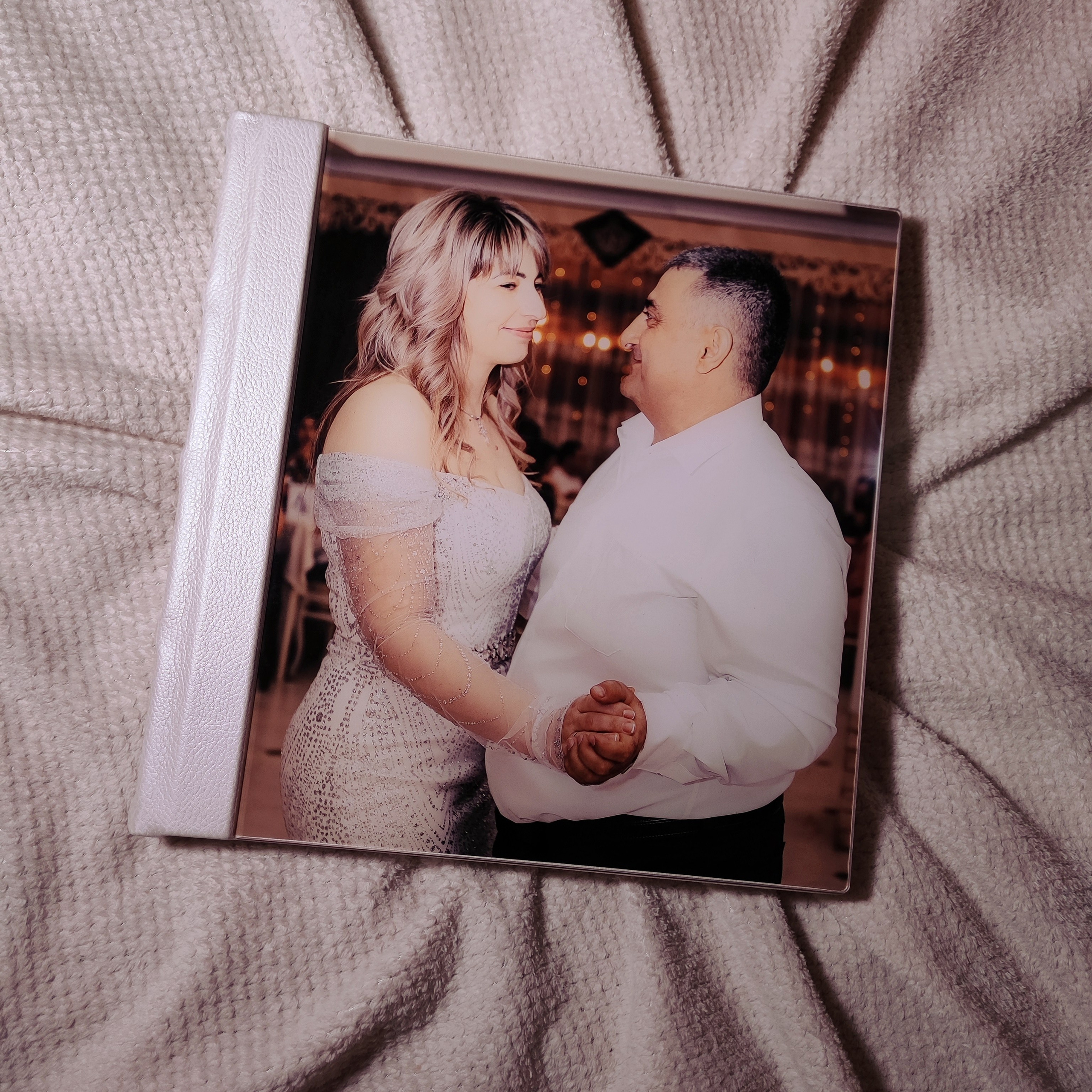 Книга коллекции Cristal