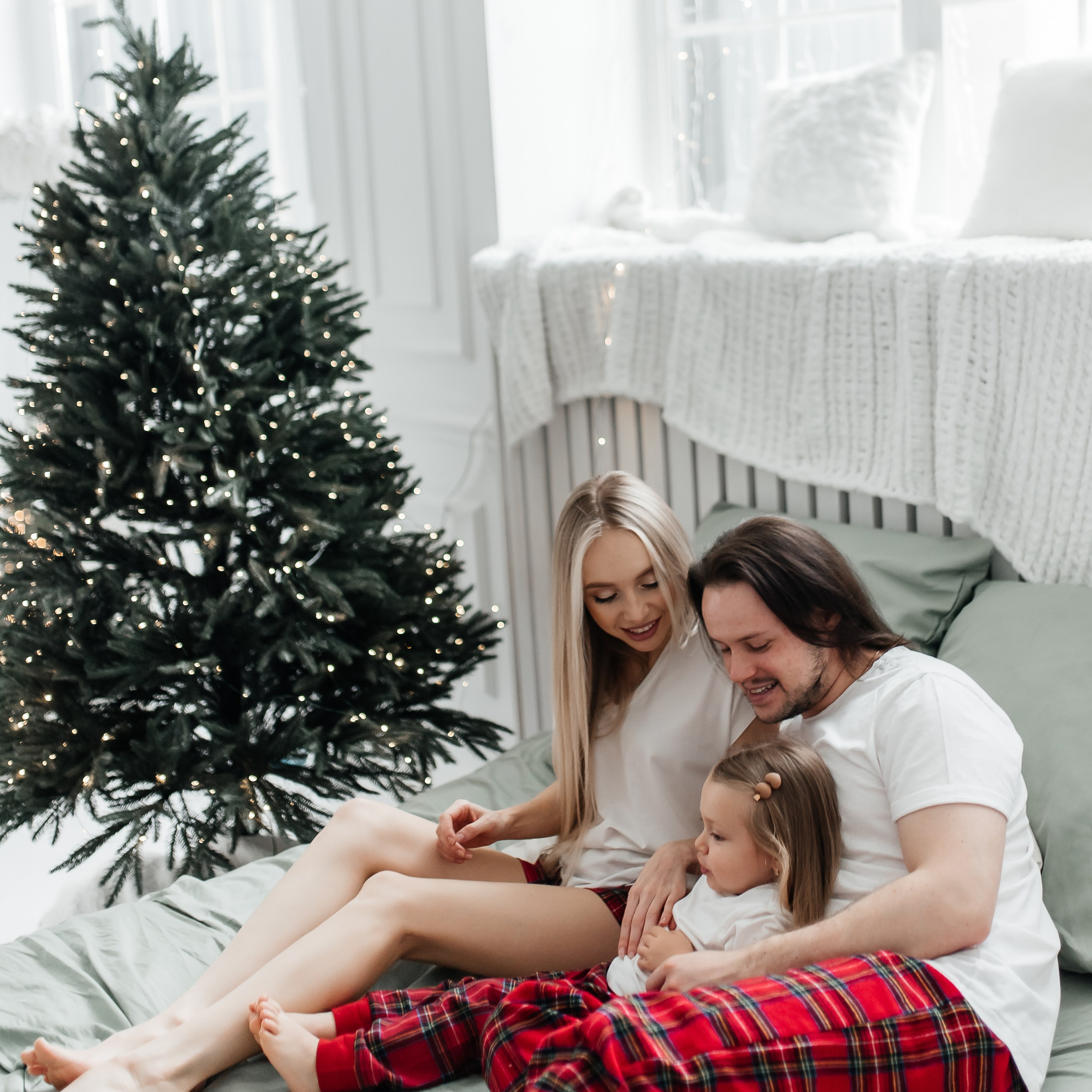 Мама, папа, дочь (пижамы)