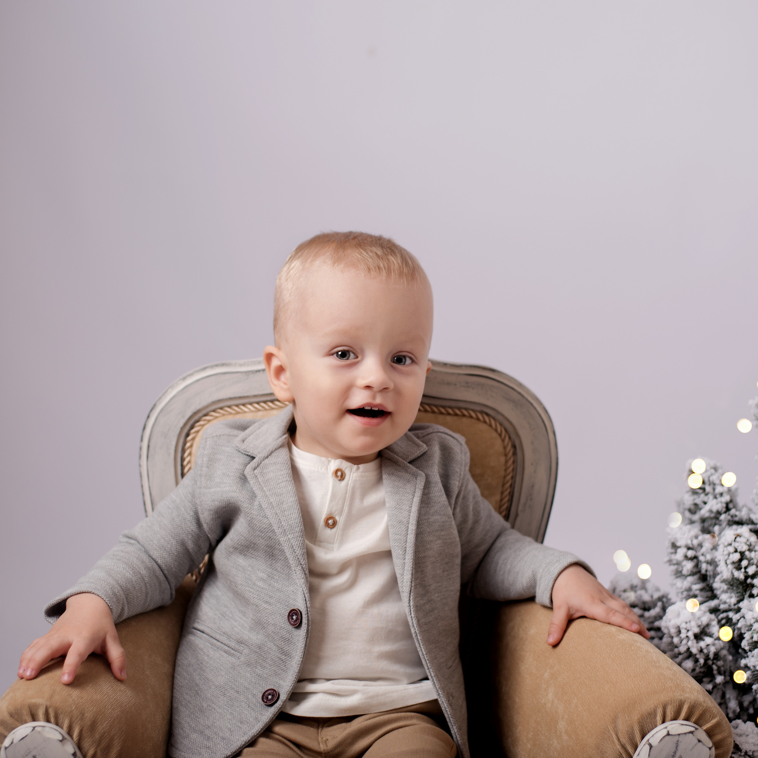 Коля 2 годика