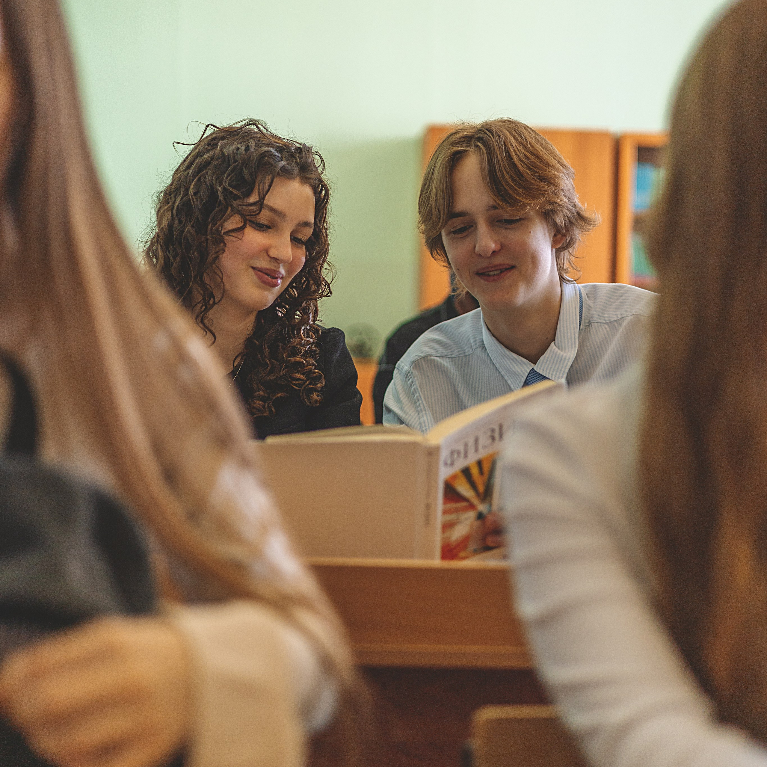 фотосессия в школе для 9-11 классов