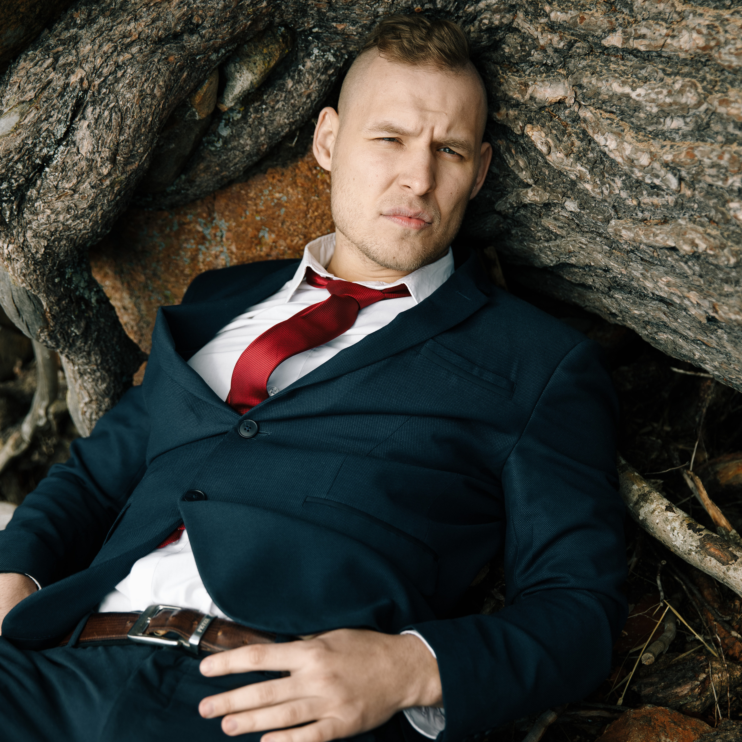 Денис — мужская фотосессия на заливе