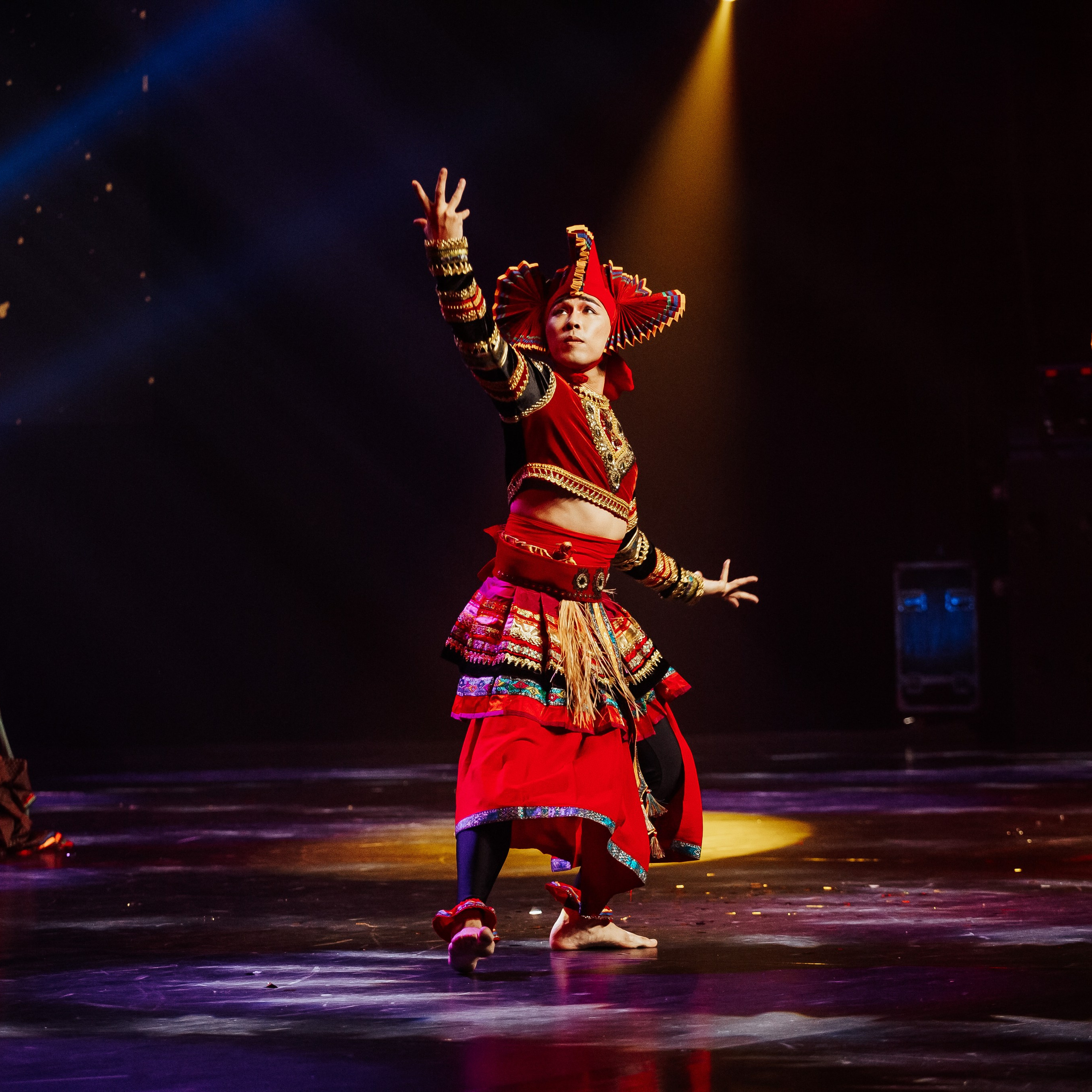 «Блеск Азии» Театр Байкал. Фотограф Алтай — Айсур Баксаргин