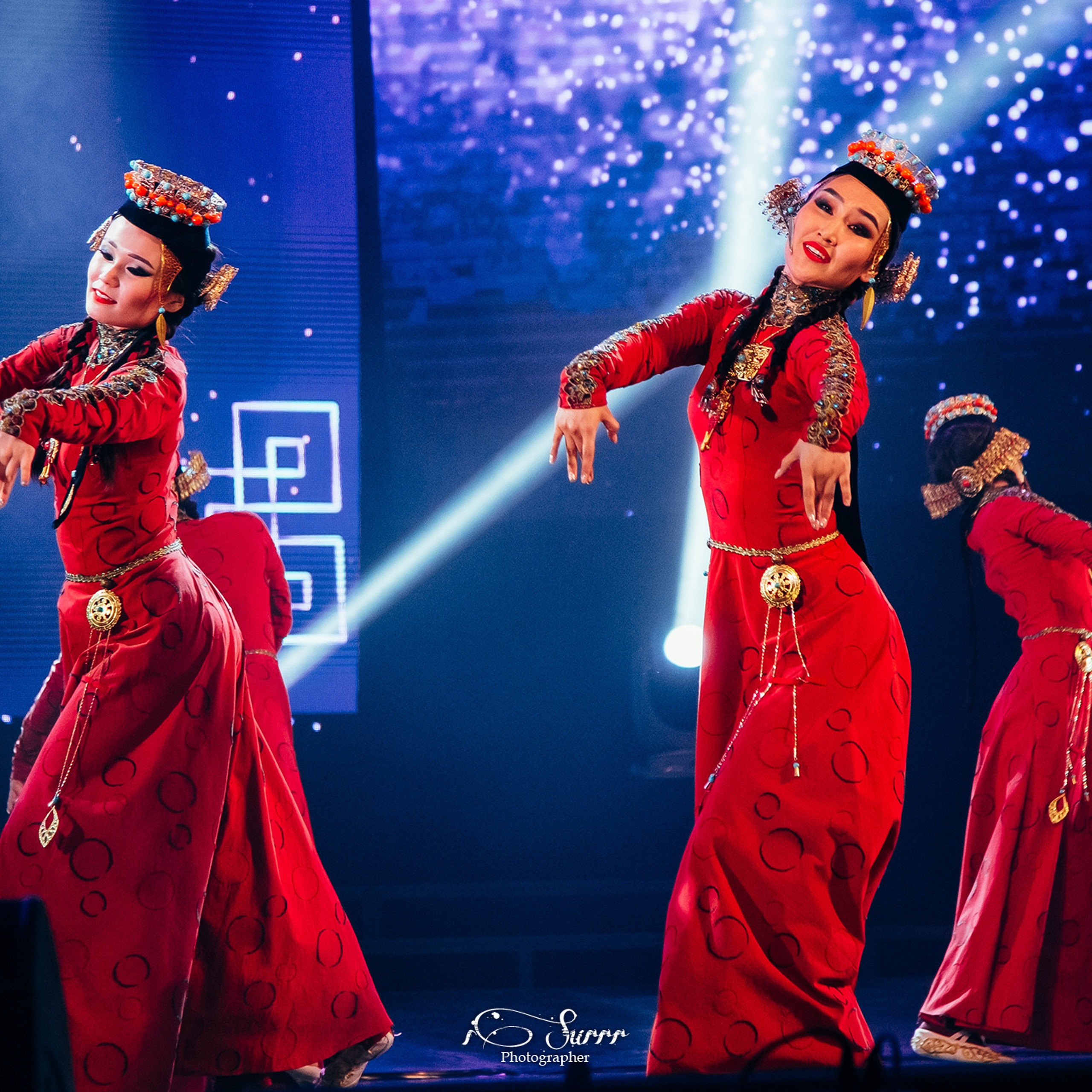 «Феерия танцa» Театр Байкал. Фотограф Алтай — Айсур Баксаргин