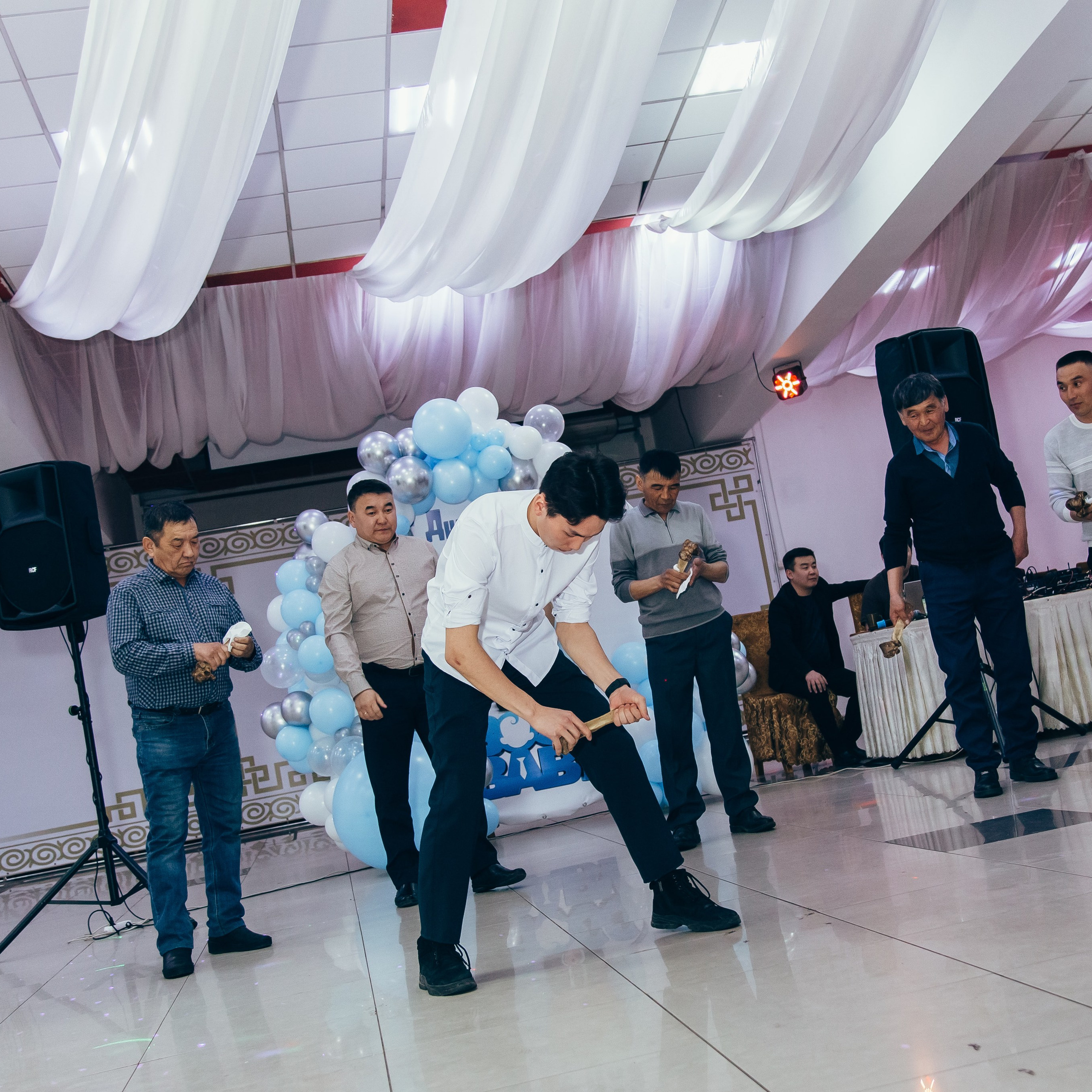 ЭНХЭ. Фотограф Алтай — Айсур Баксаргин