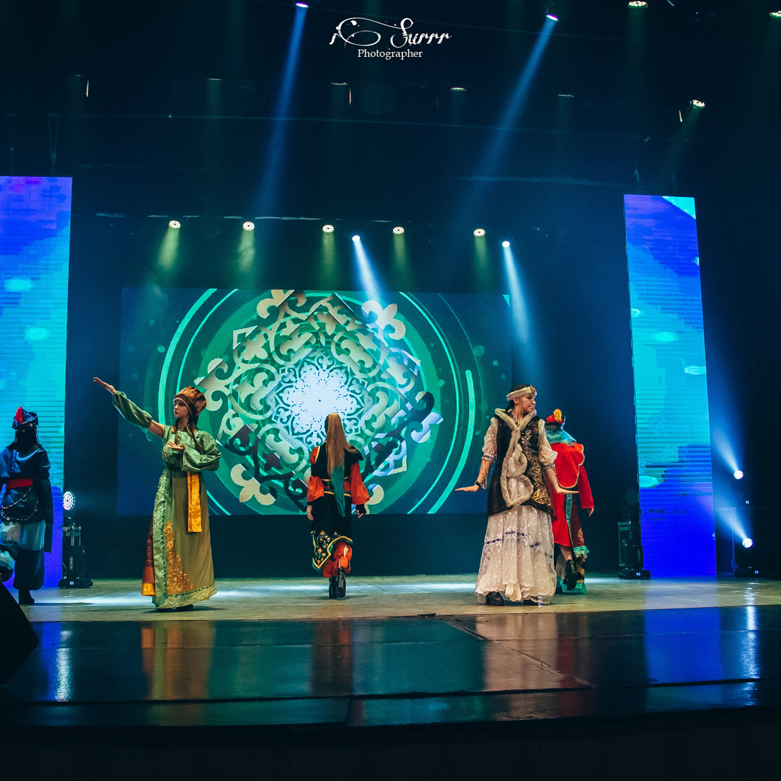 Студенческая весна ВСГИК 22'. Фотограф Алтай — Айсур Баксаргин