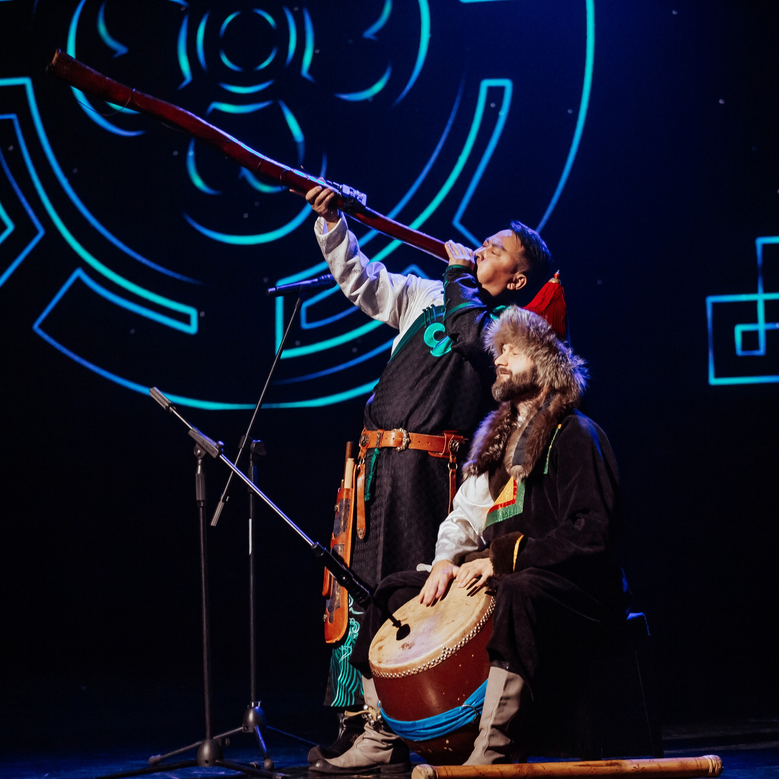 «Блеск Азии» Театр Байкал. Фотограф Алтай — Айсур Баксаргин