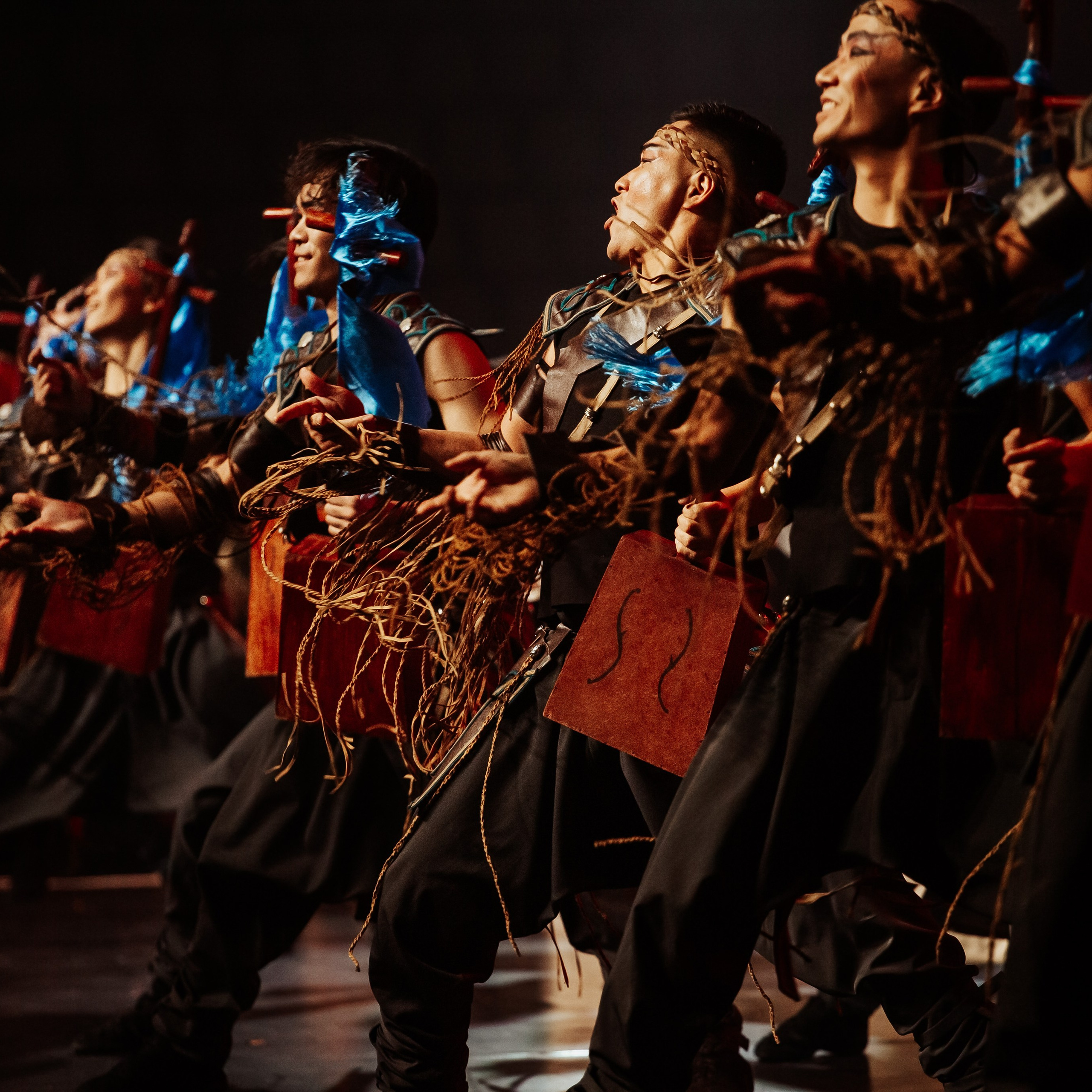 «Блеск Азии» Театр Байкал. Фотограф Алтай — Айсур Баксаргин