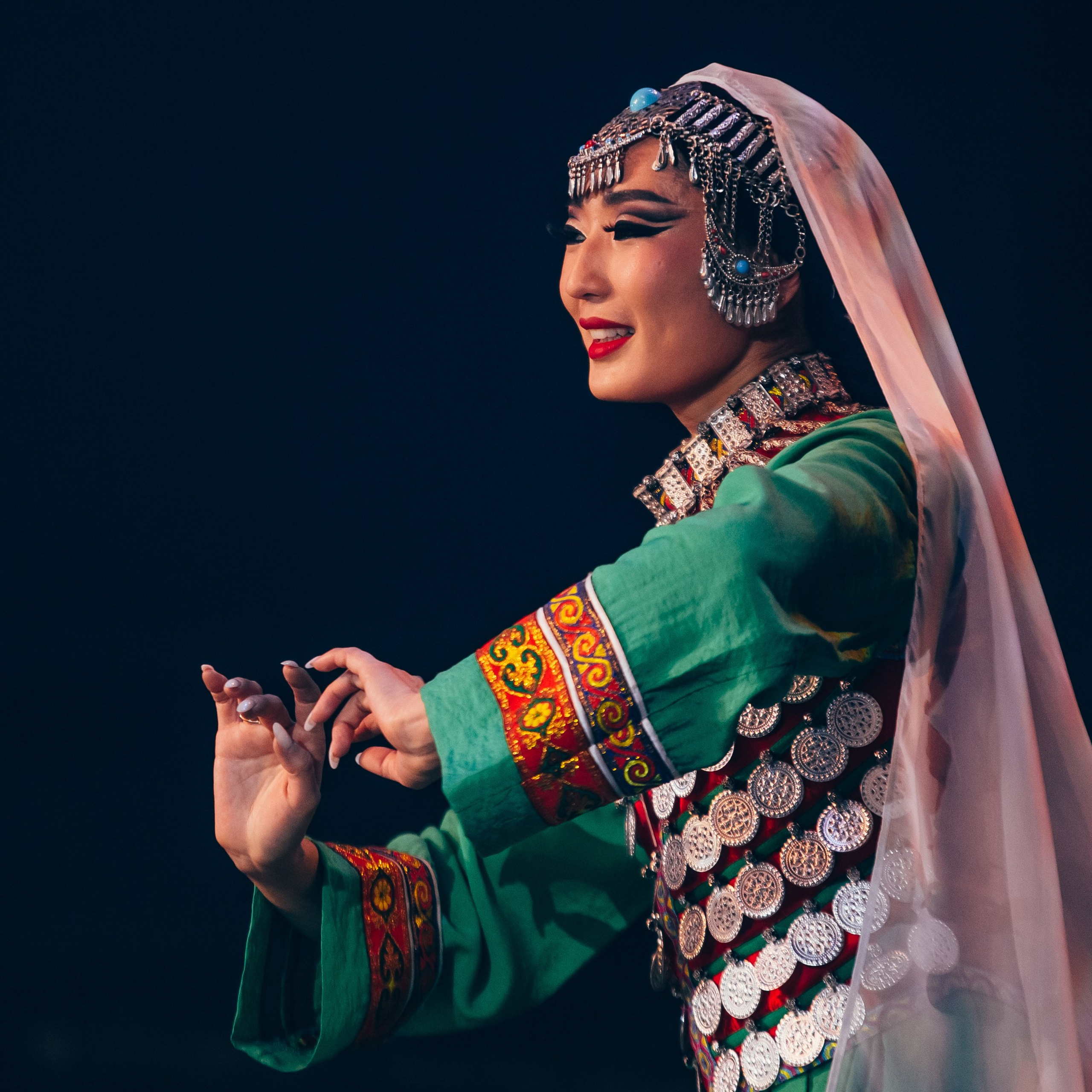 «От монголов к монголам» Театр Байкал. Фотограф Алтай — Айсур Баксаргин