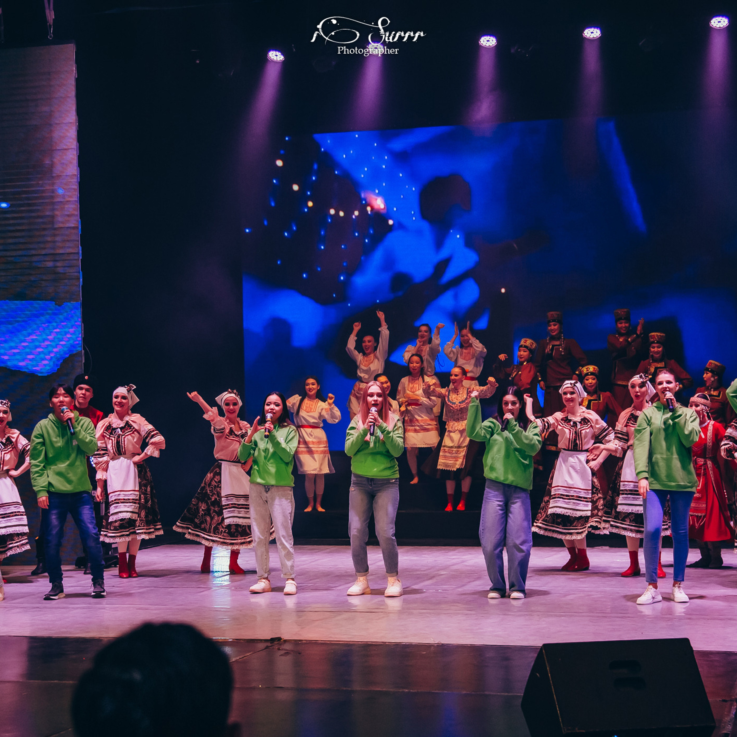 Студенческая весна ВСГИК 22'. Фотограф Алтай — Айсур Баксаргин