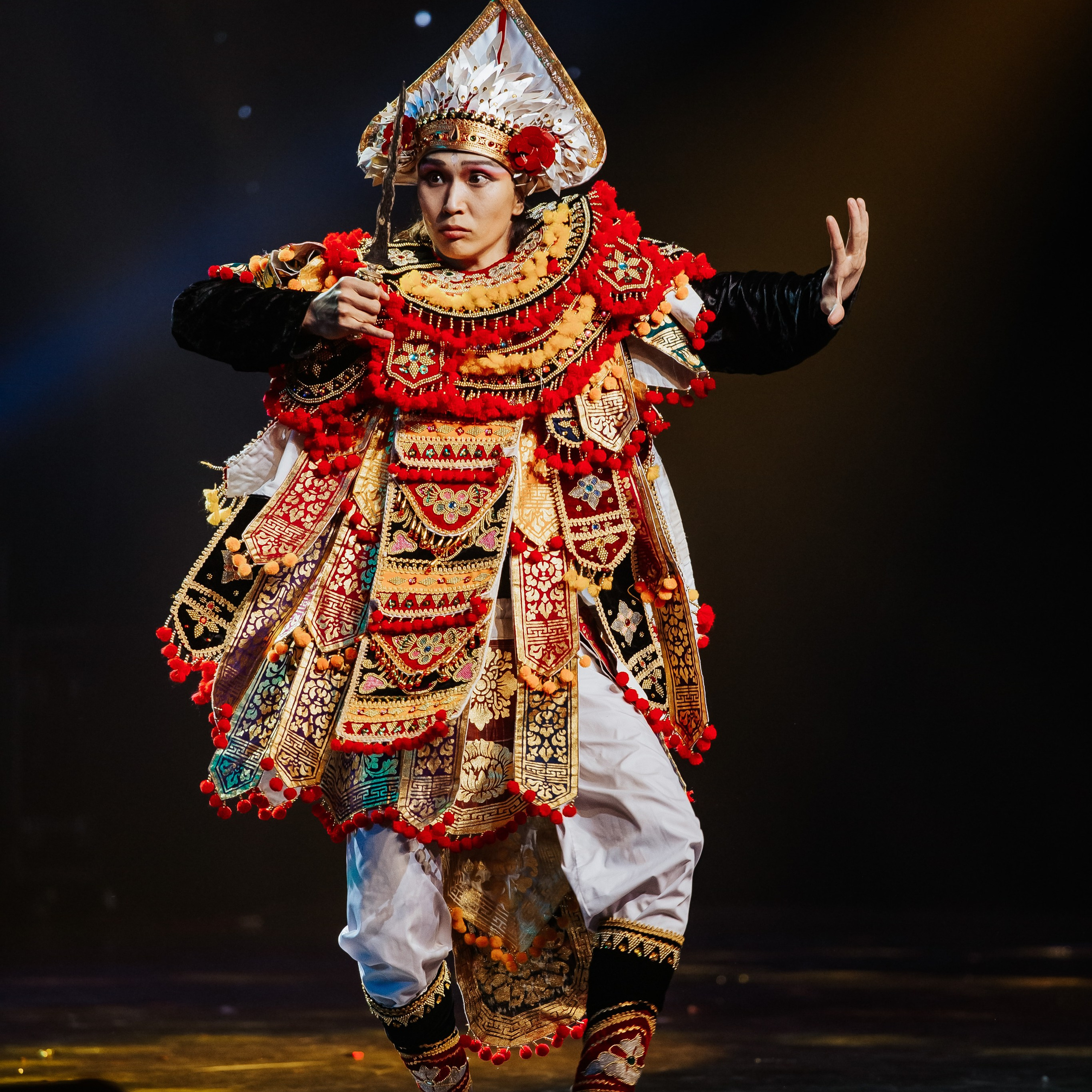 «Блеск Азии» Театр Байкал. Фотограф Алтай — Айсур Баксаргин