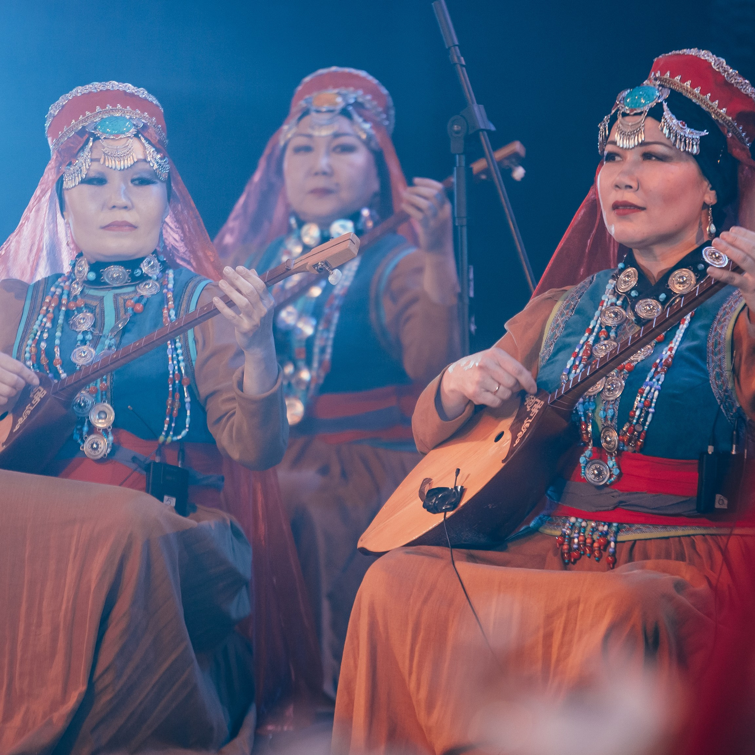 «От монголов к монголам» Театр Байкал. Фотограф Алтай — Айсур Баксаргин