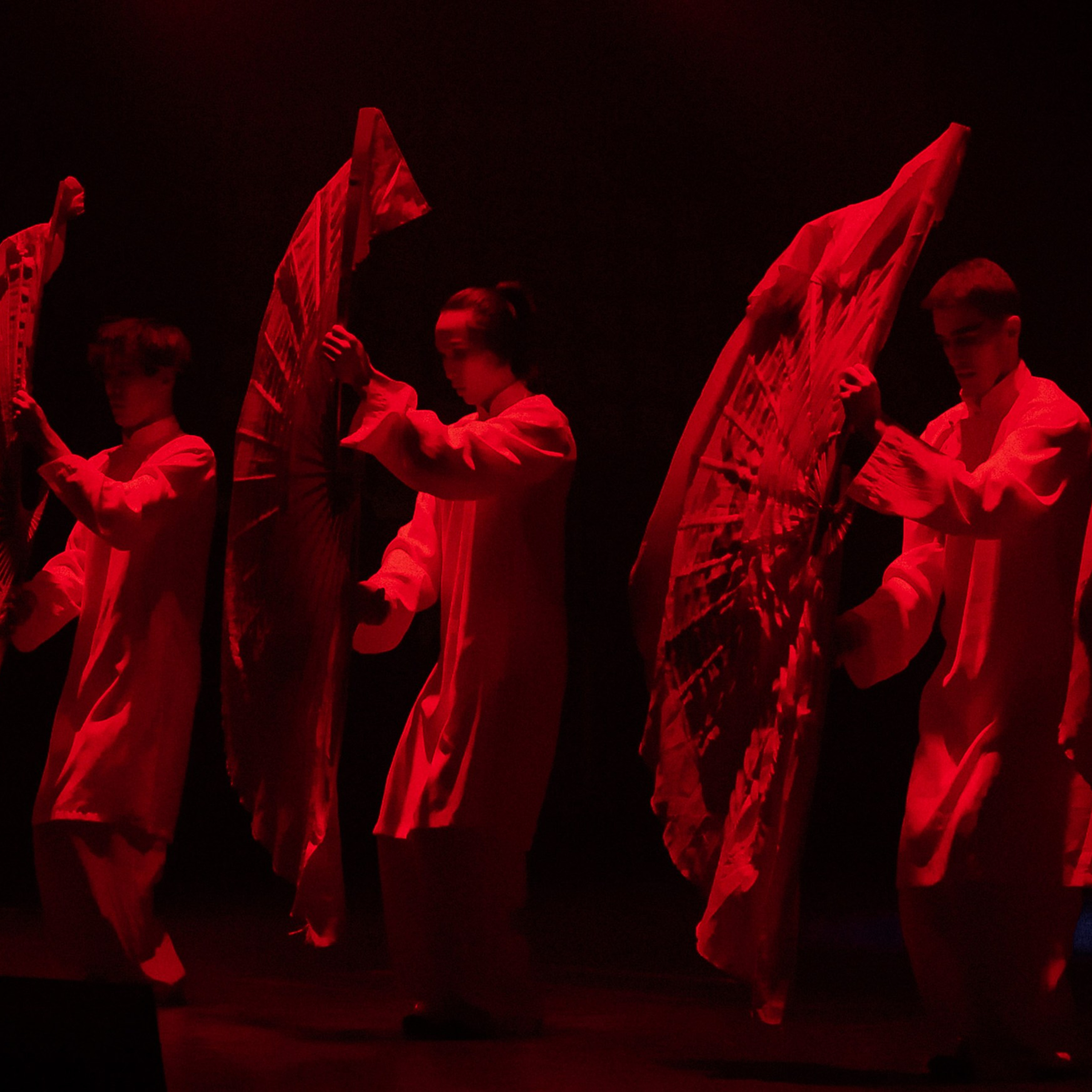 «Блеск Азии» Театр Байкал. Фотограф Алтай — Айсур Баксаргин