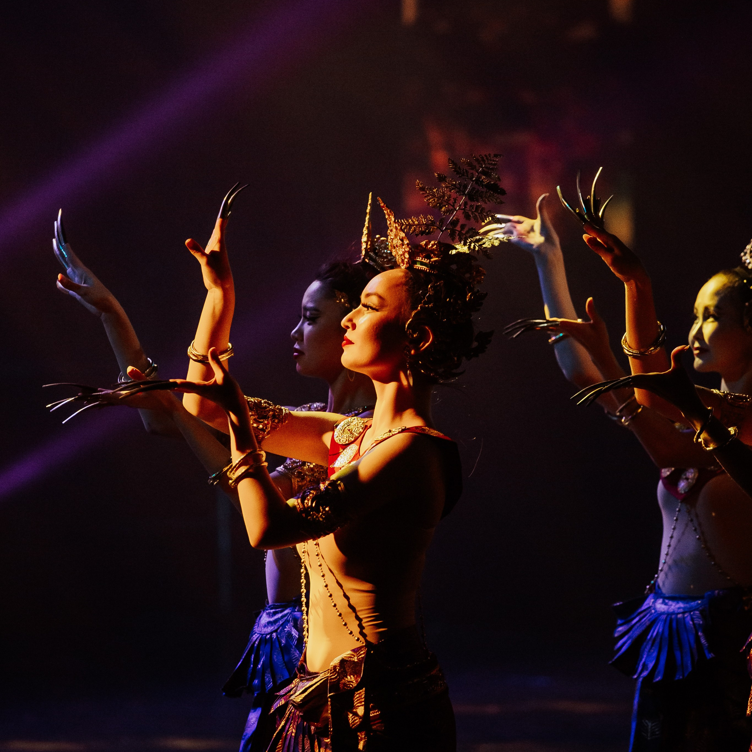 «Блеск Азии» Театр Байкал. Фотограф Алтай — Айсур Баксаргин