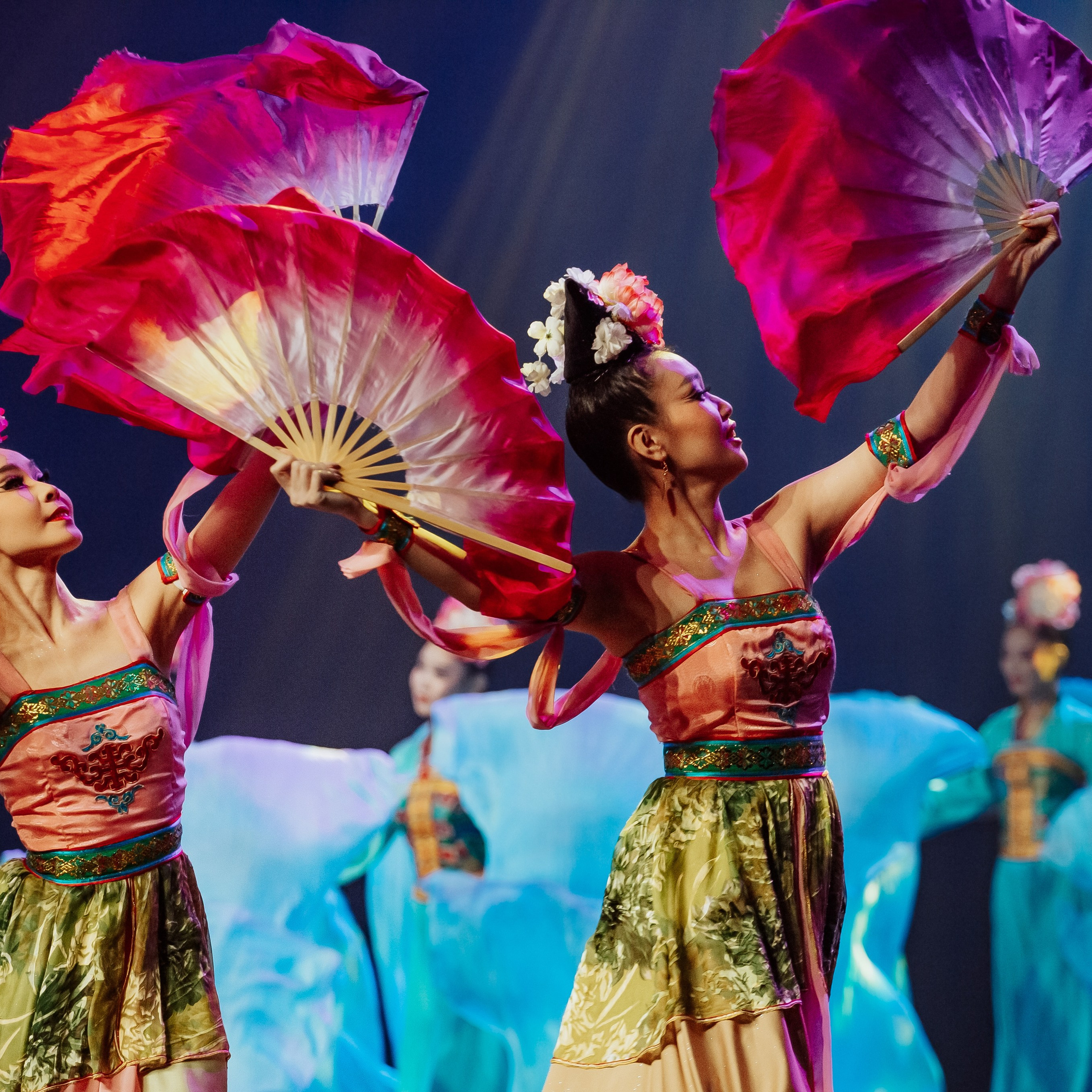 «Блеск Азии» Театр Байкал. Фотограф Алтай — Айсур Баксаргин