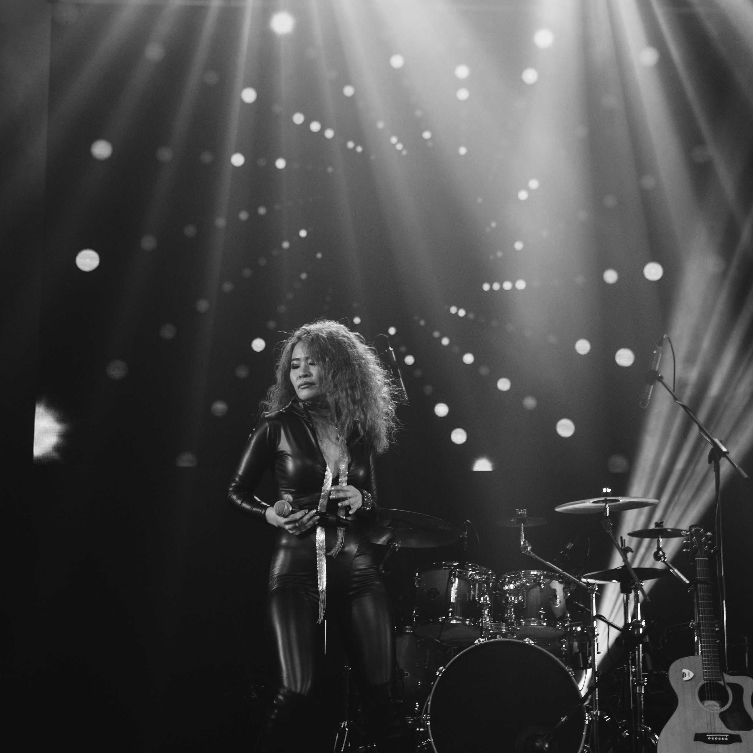 Э.Батсух и Группа «Люди». Фотограф Алтай — Айсур Баксаргин