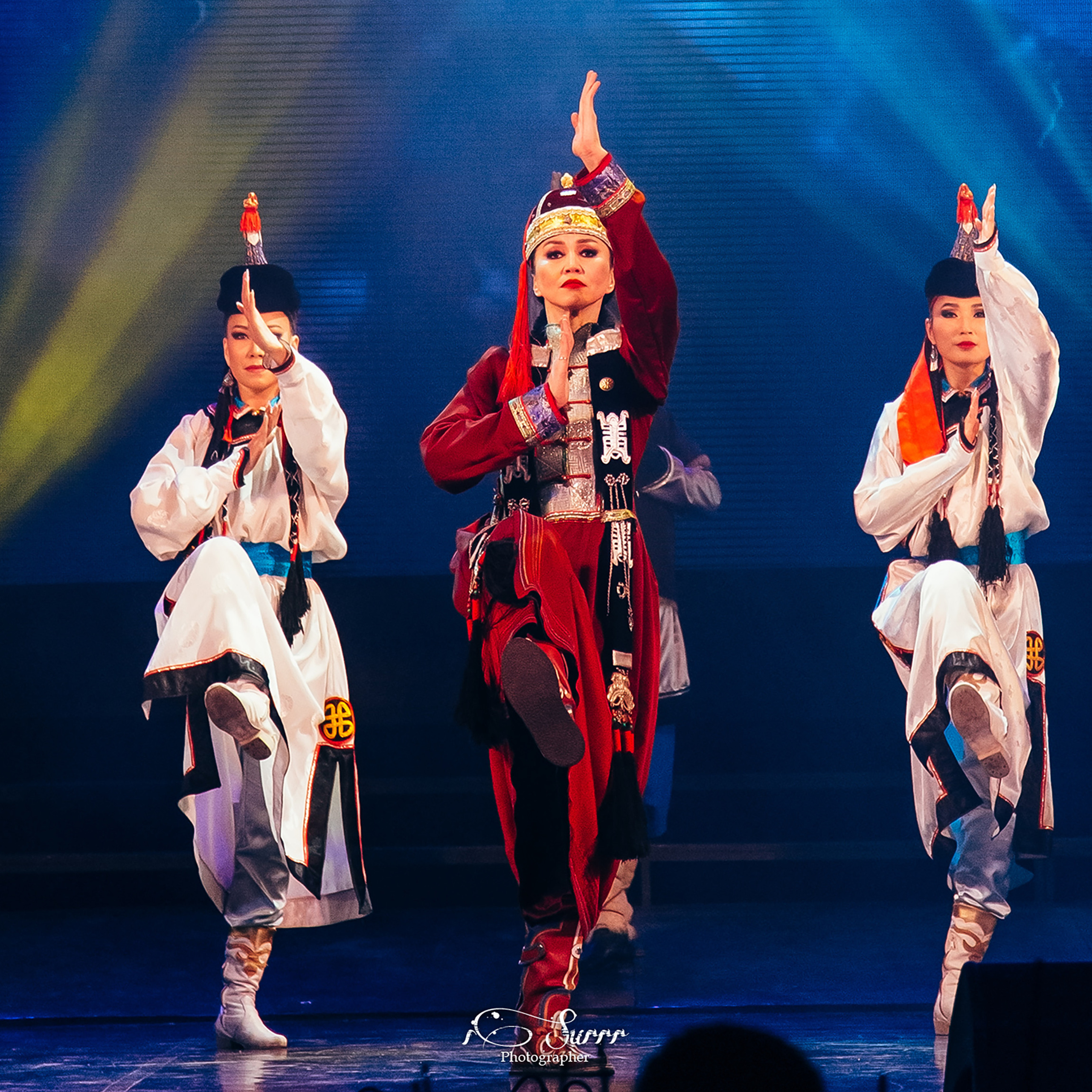 «Феерия танцa» Театр Байкал. Фотограф Алтай — Айсур Баксаргин