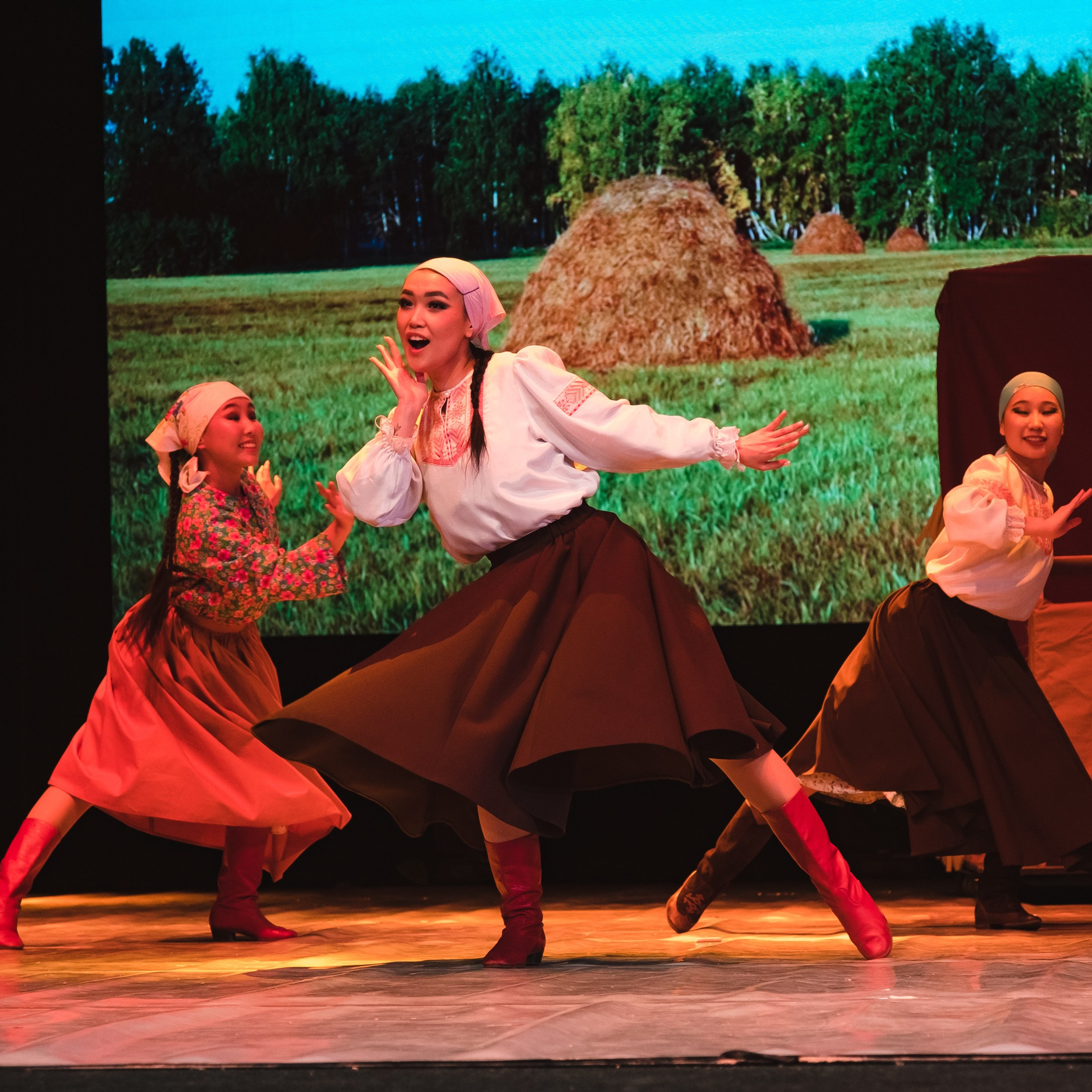 Хореографы | Народное отделение. Фотограф Алтай — Айсур Баксаргин