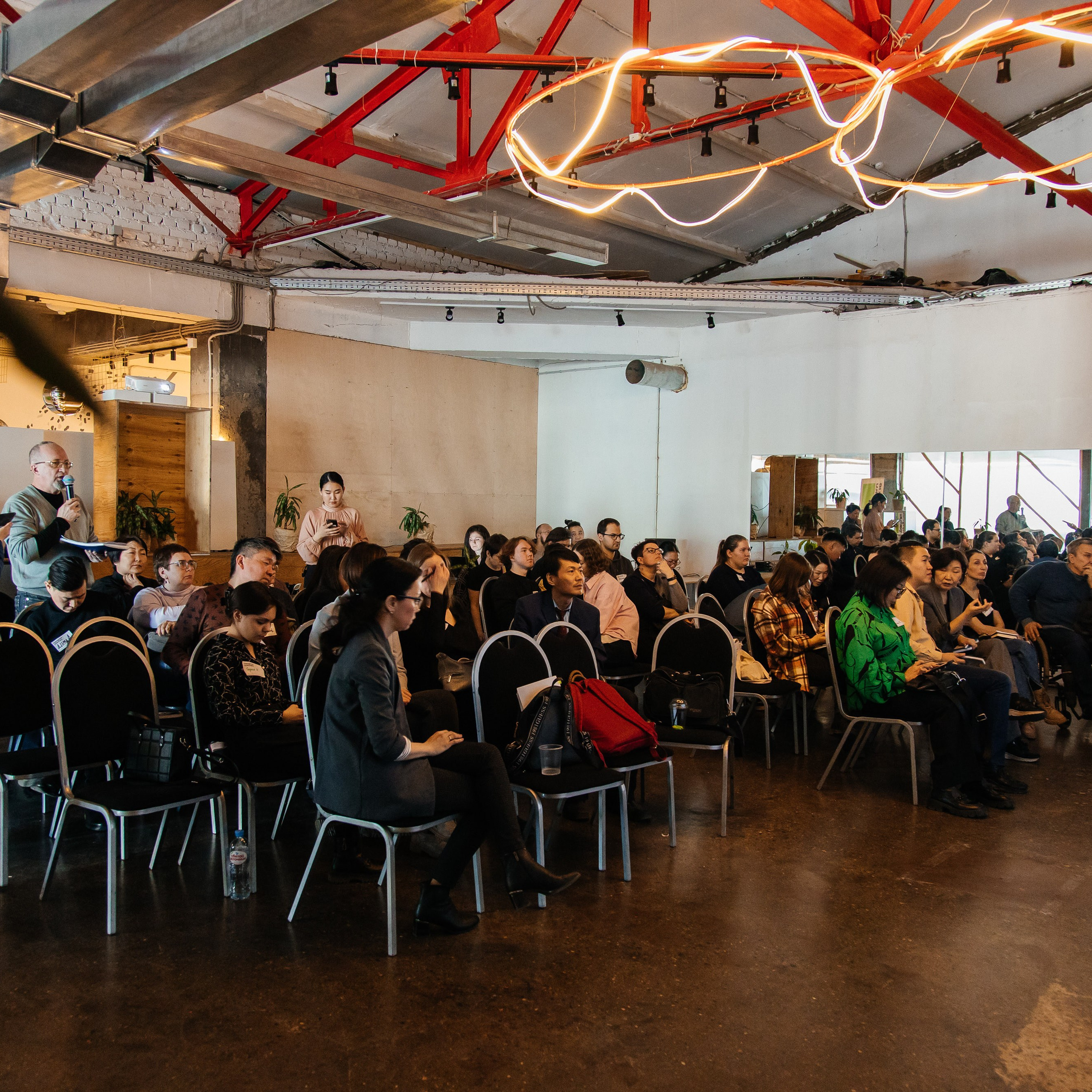 Архитектурный форум «Городские практики». Фотограф Алтай — Айсур Баксаргин