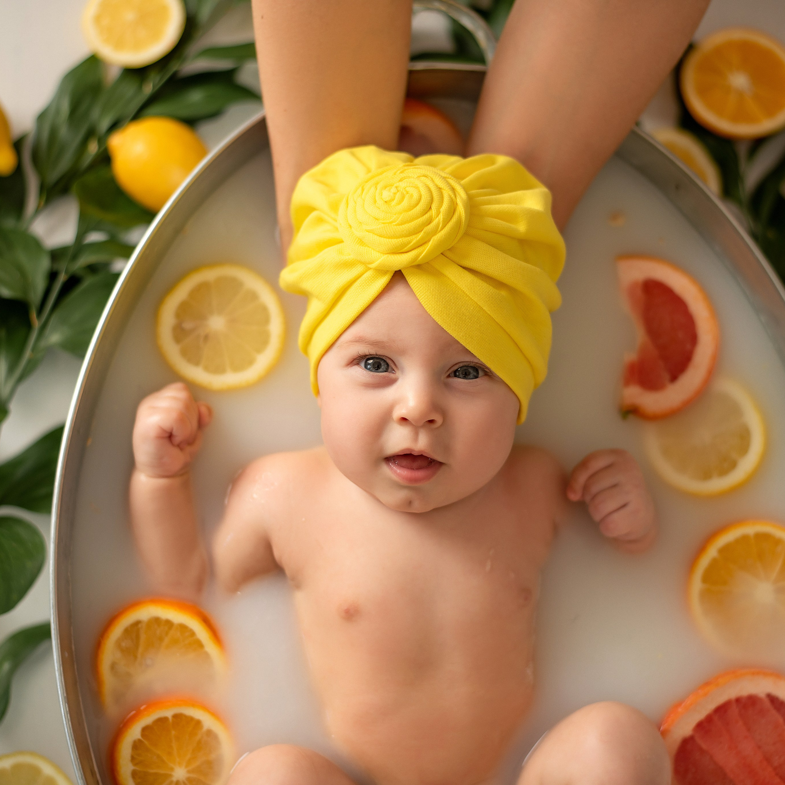 Верочка — купание в молочной ванне