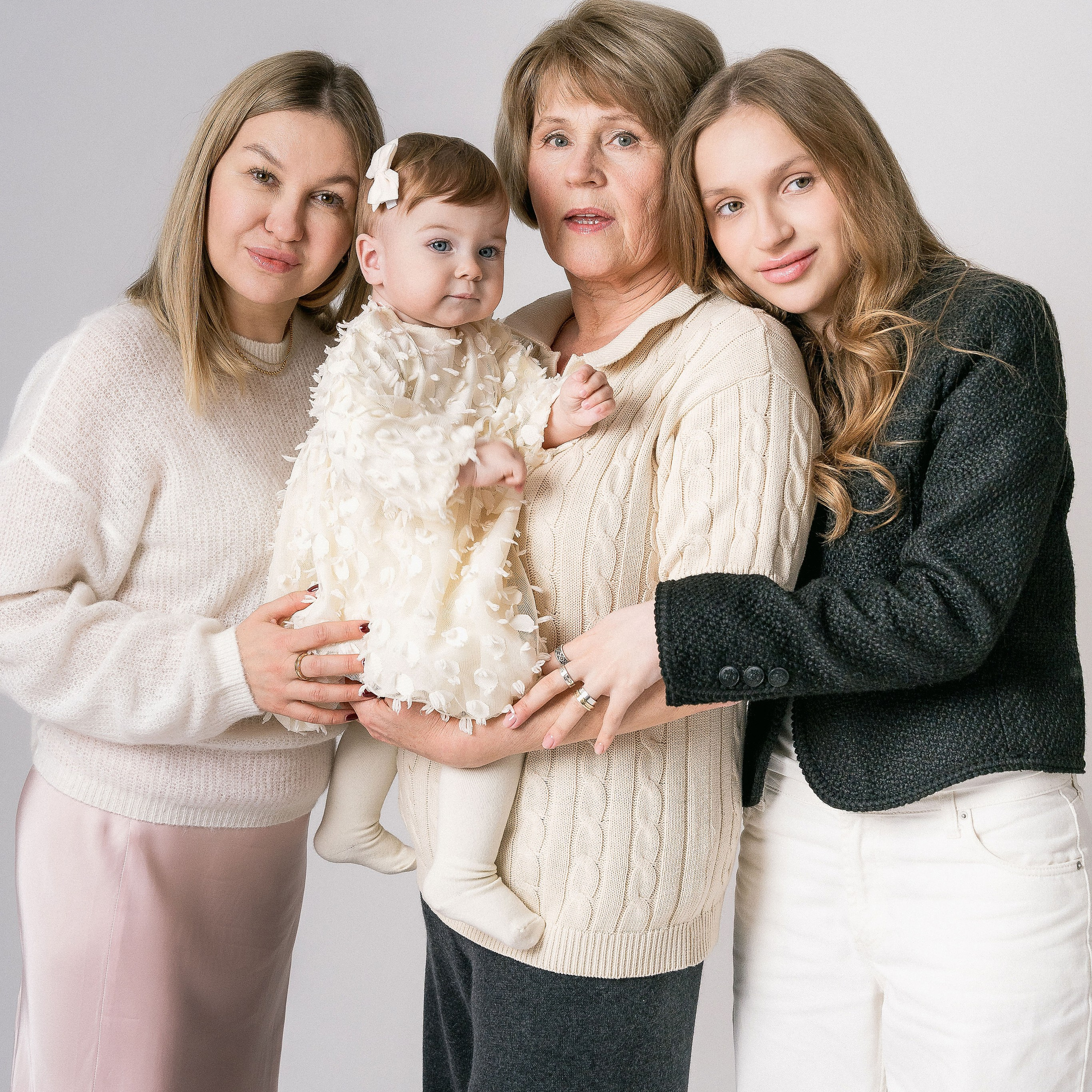 Годик Сашеньке