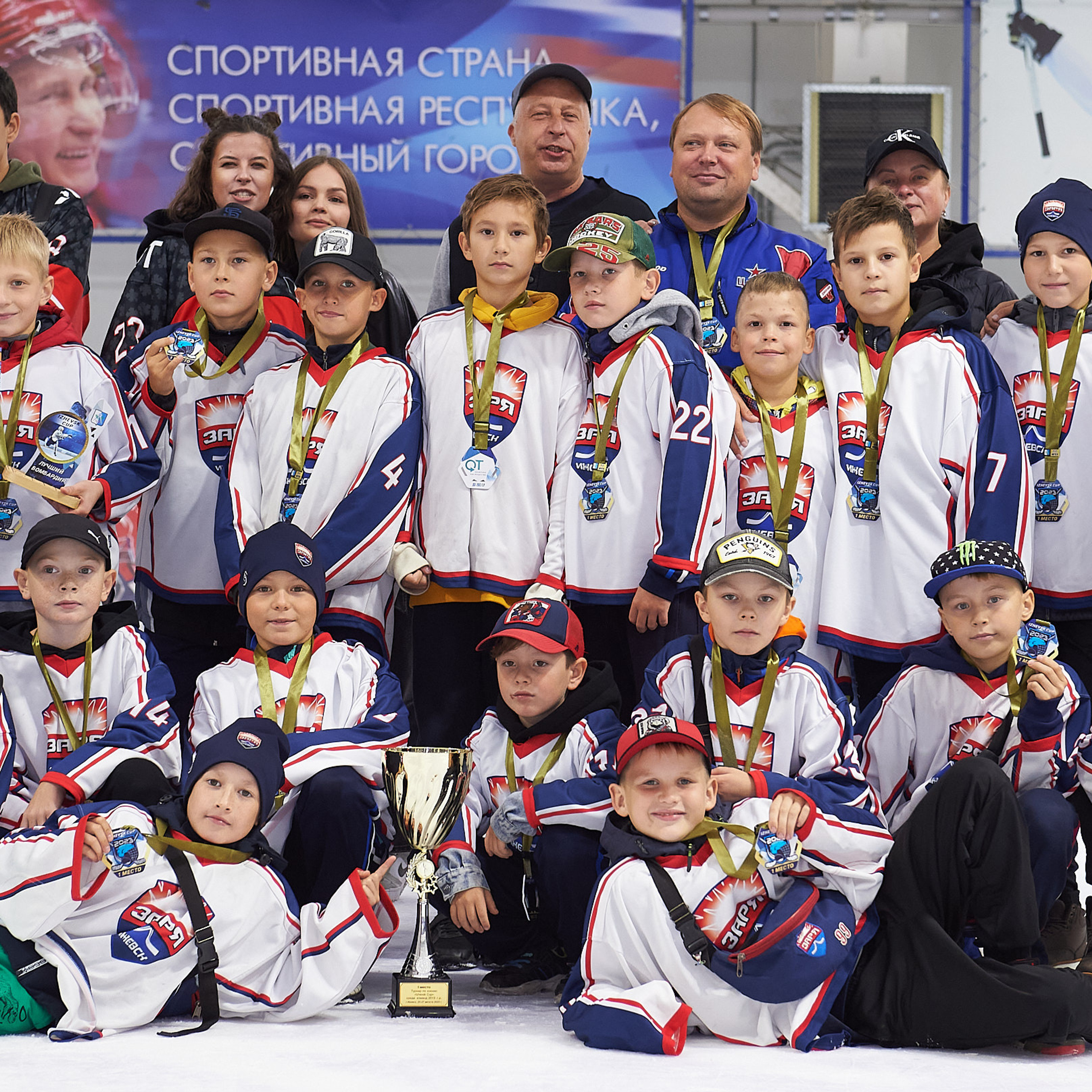 Хоккей. Фрагменты съемки для ХК Заря-2013