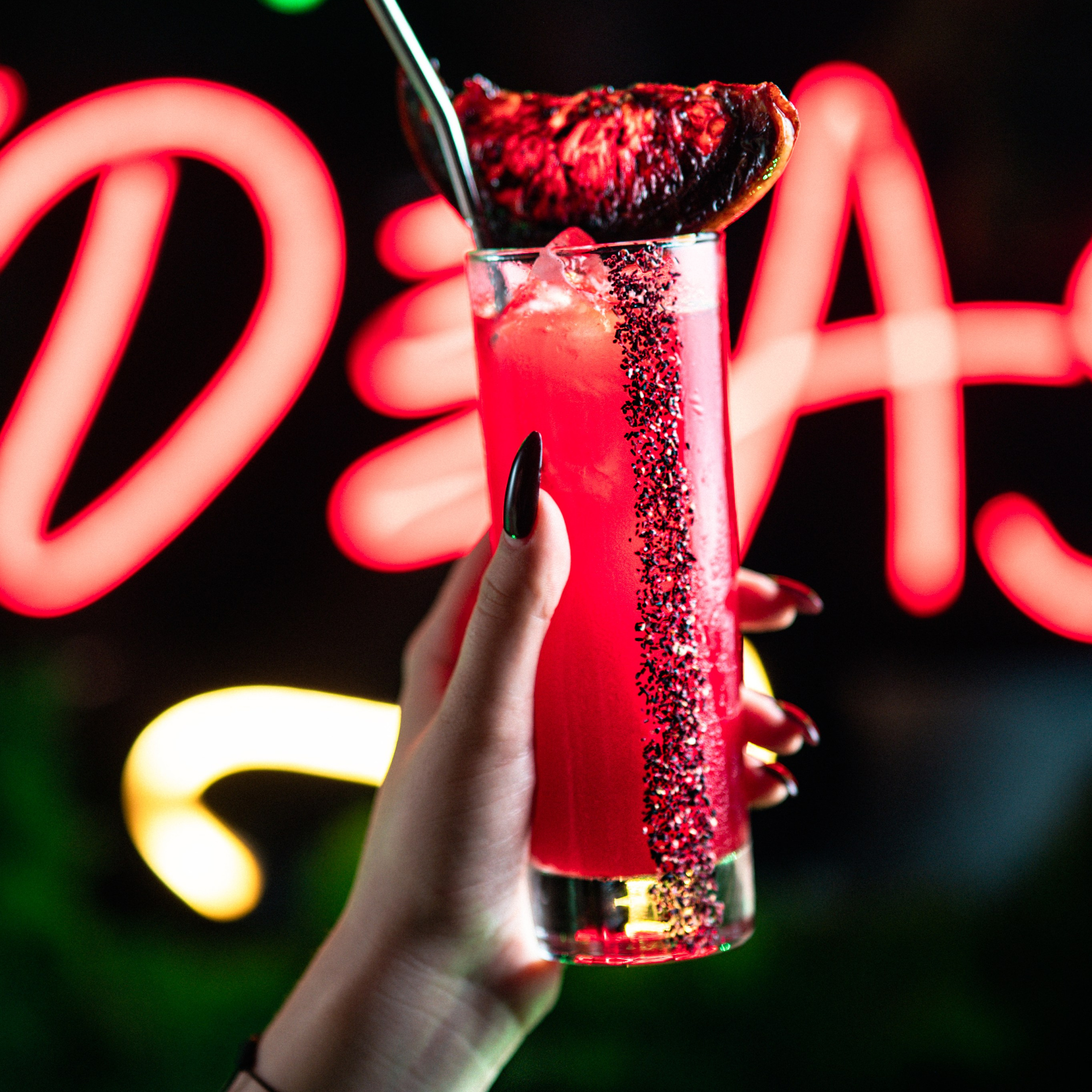 Behrusson — видеограф и фотограф в Москве. Кадр — это решение, не случайность