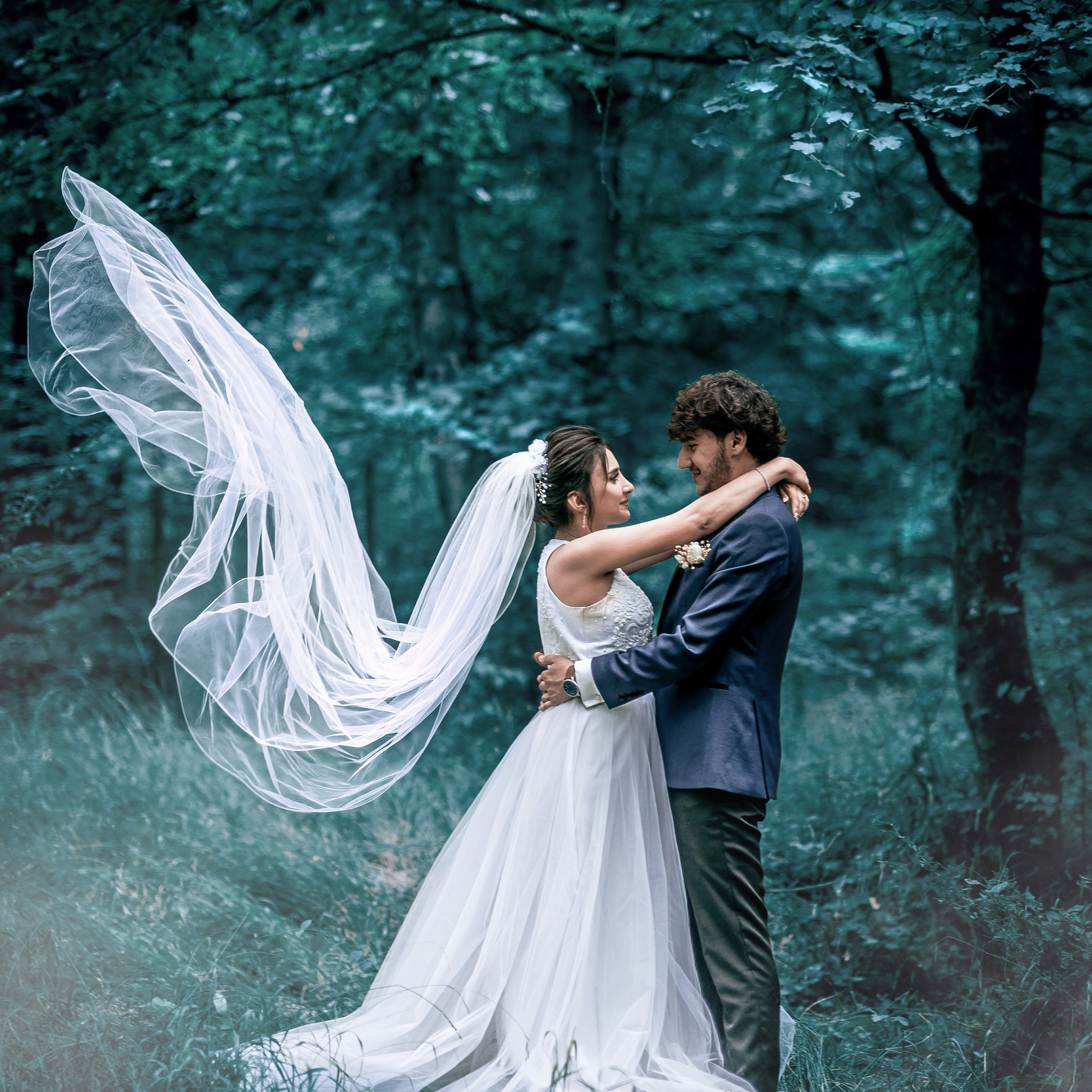 Behrusson — видеограф и фотограф в Москве. Кадр — это решение, не случайность