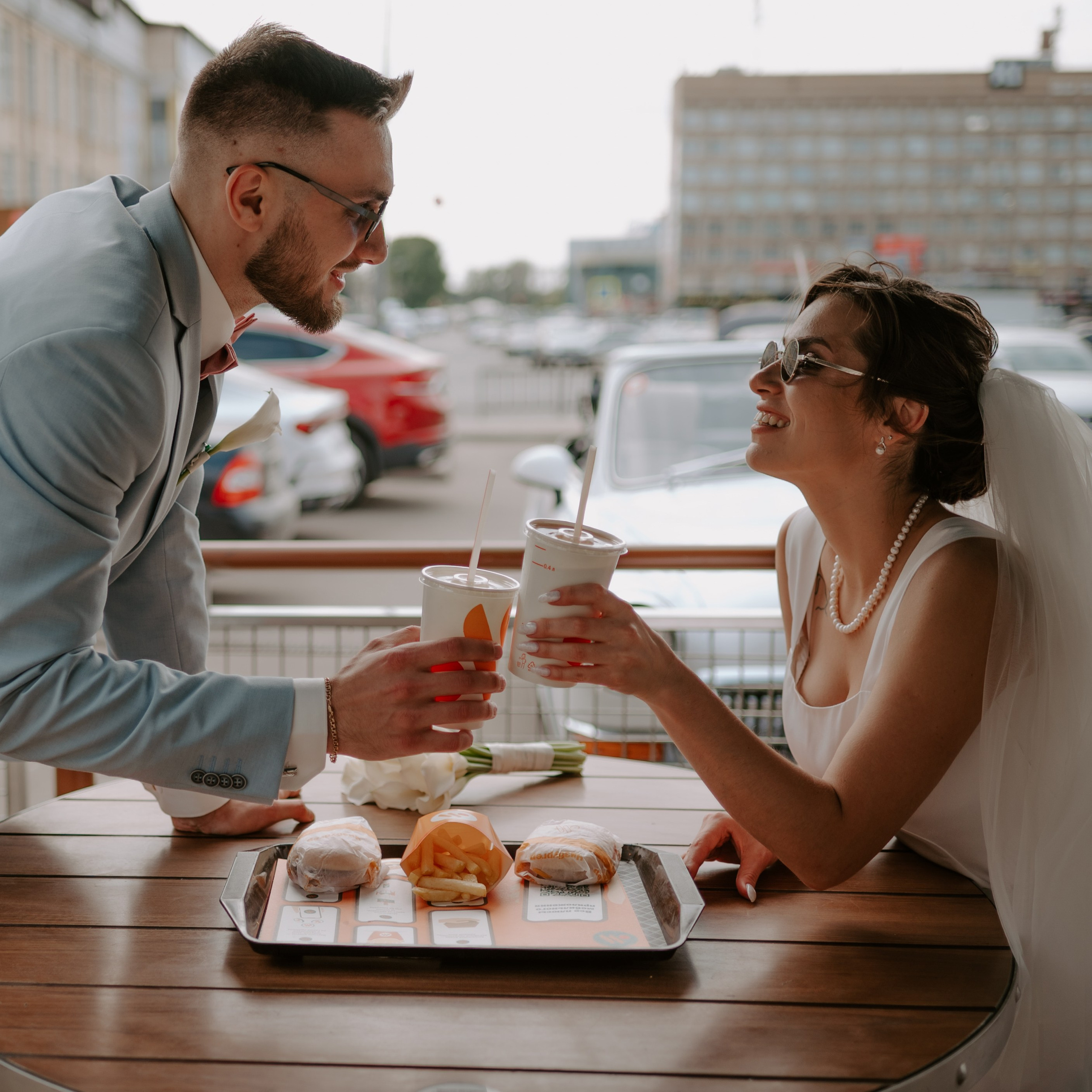 Биг мак и картошку, пожалуйста