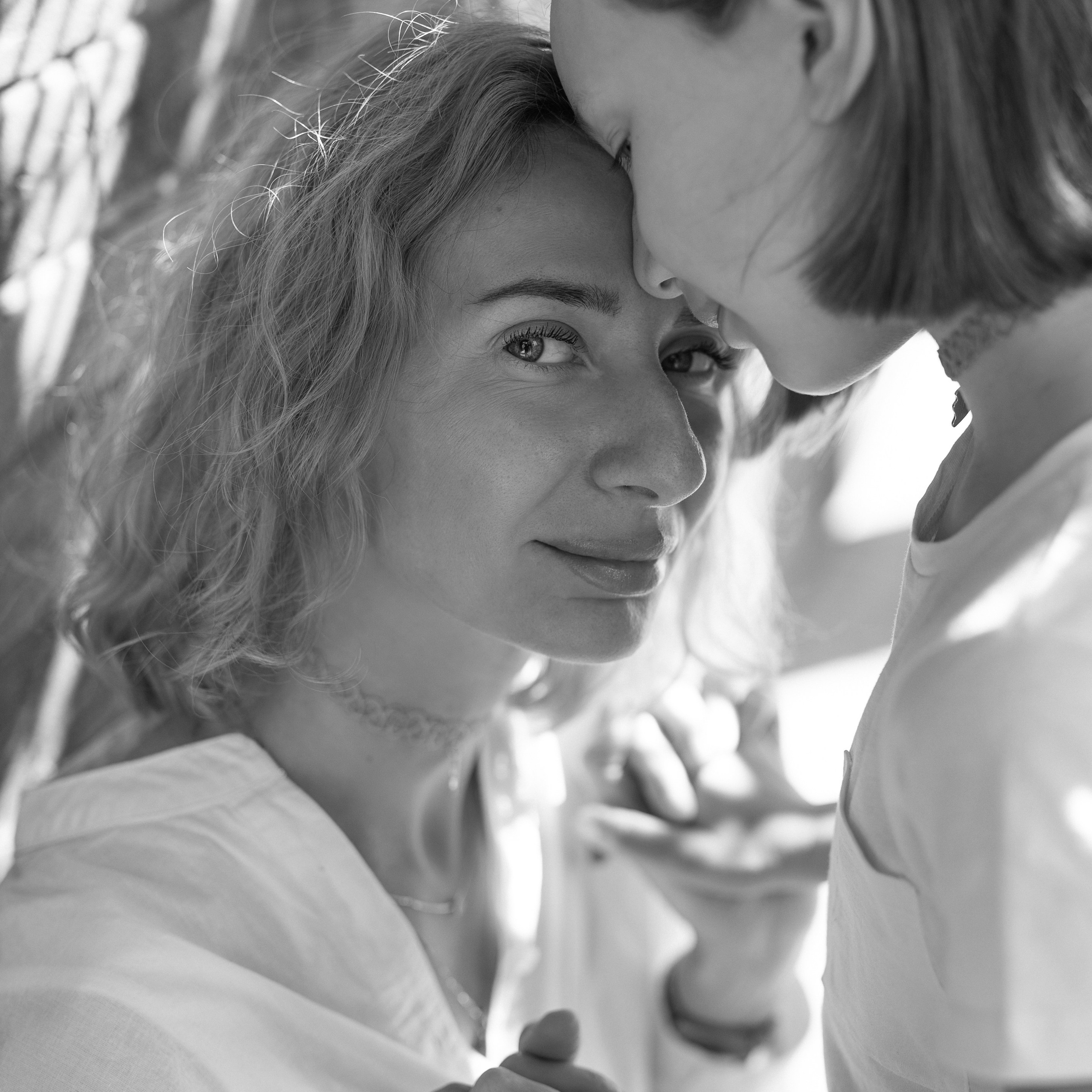 Александра и Анастасия