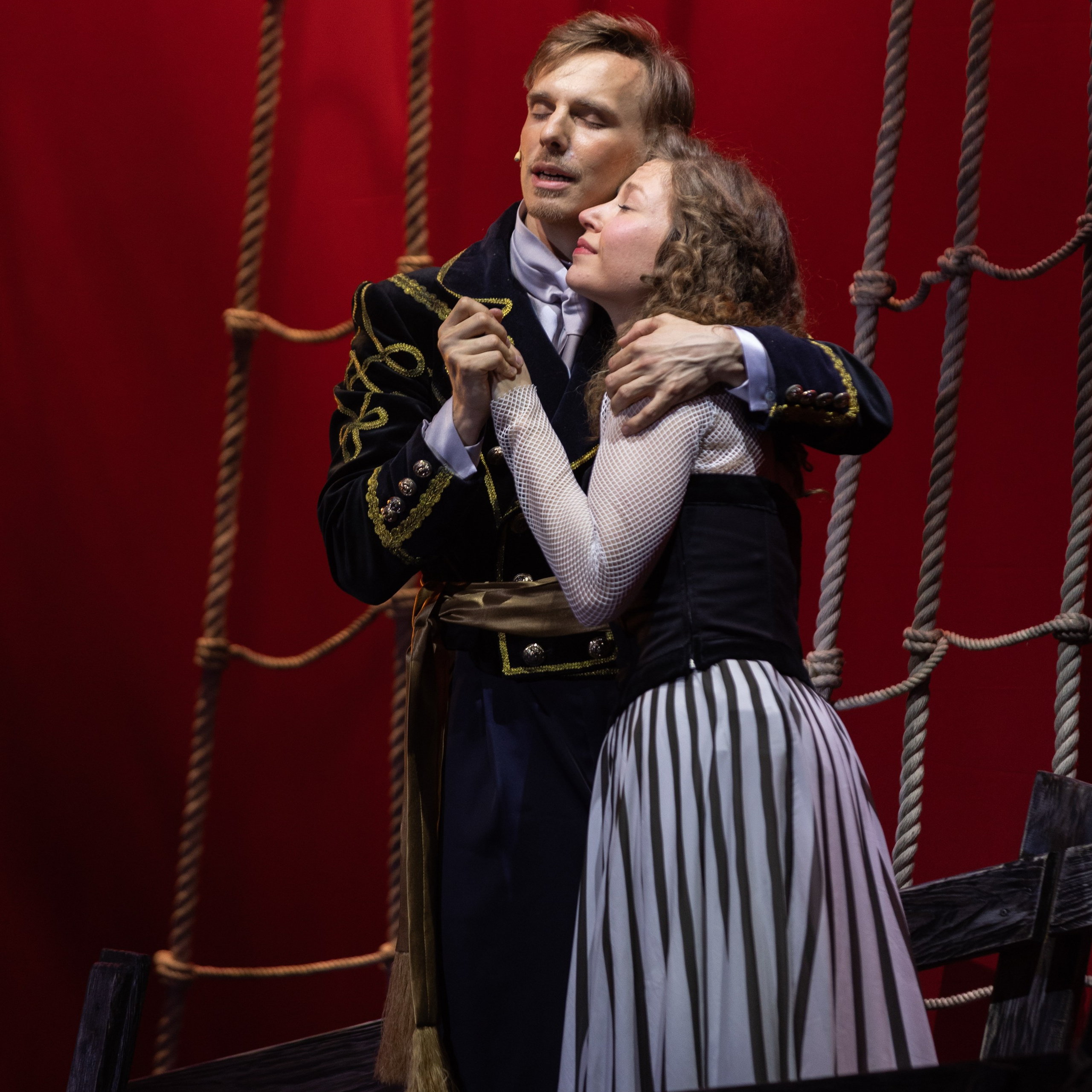 Спектакль «Алые паруса». Театр Вера