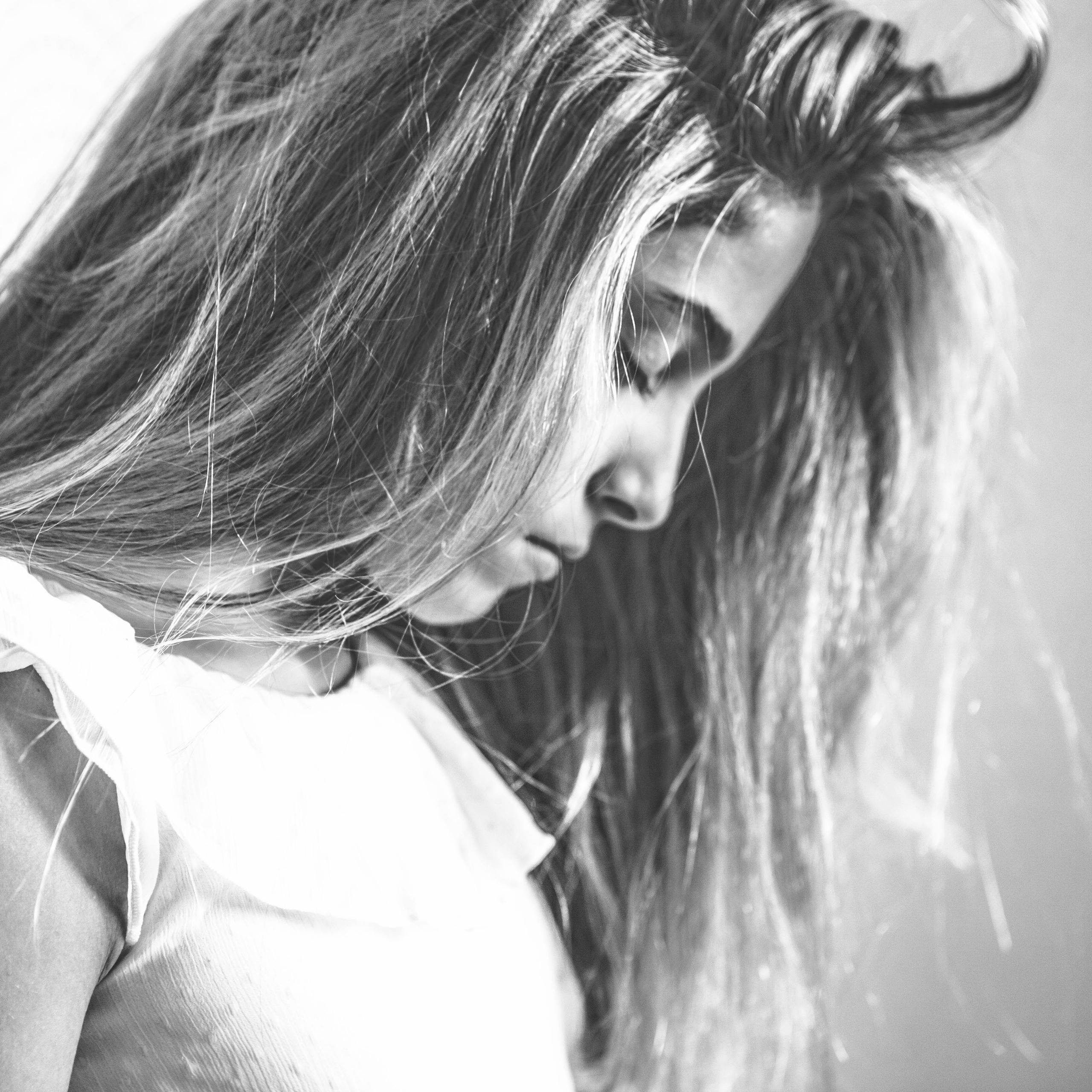 серии: «сёстры»